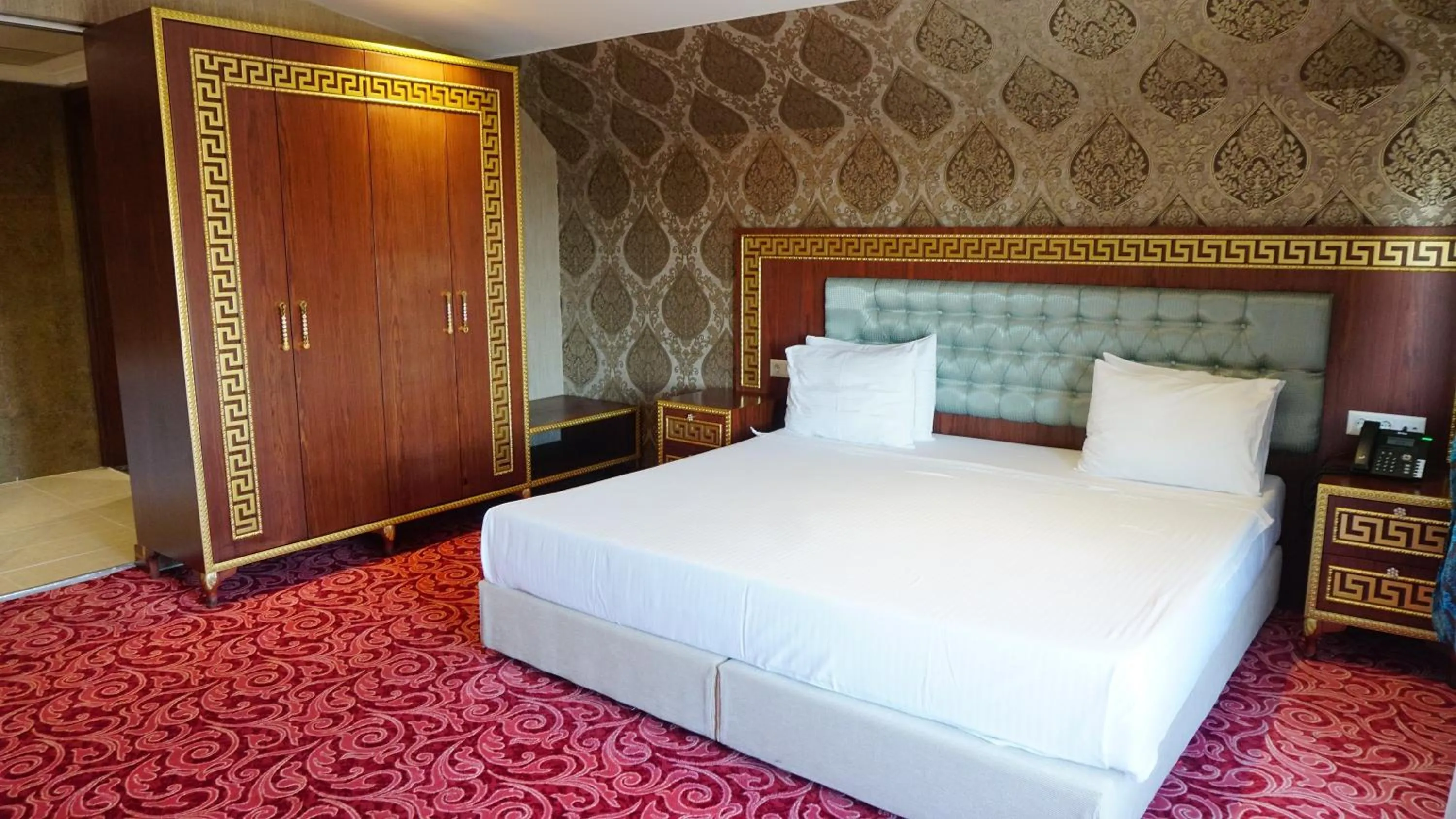 Bedroom, Bed in Vois Hotel