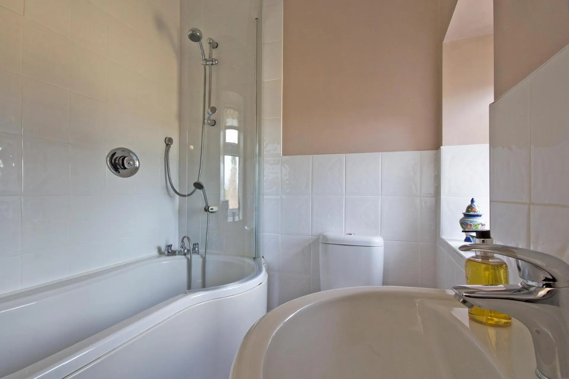 Bathroom in Moorland View Farm B&B