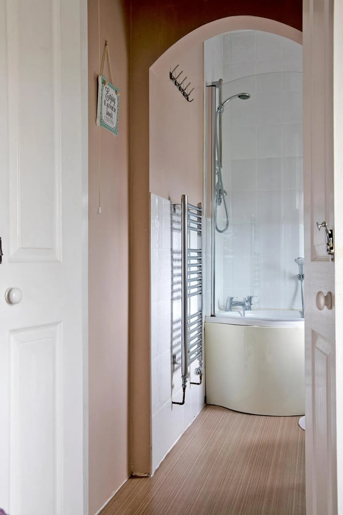 Bathroom in Moorland View Farm B&B