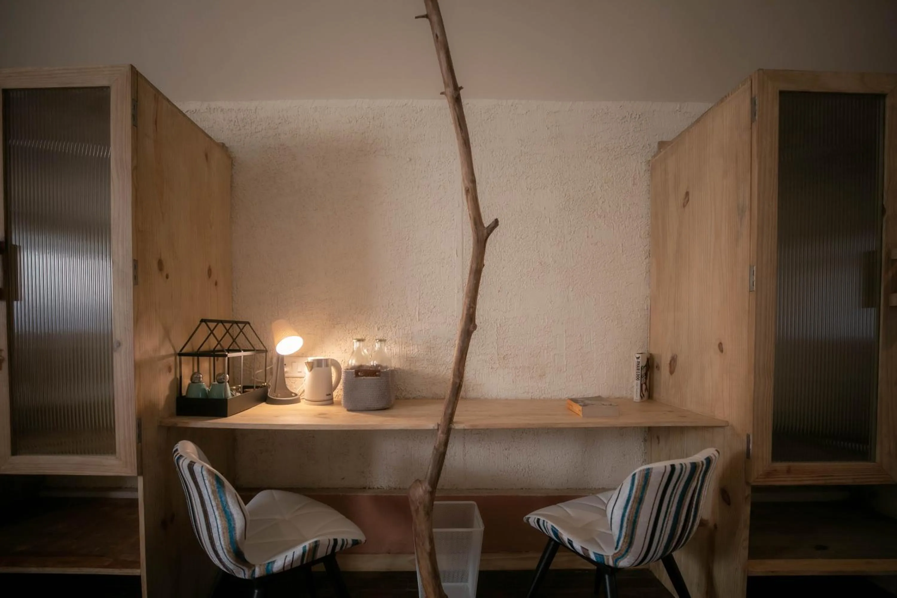 Dining area in Circle