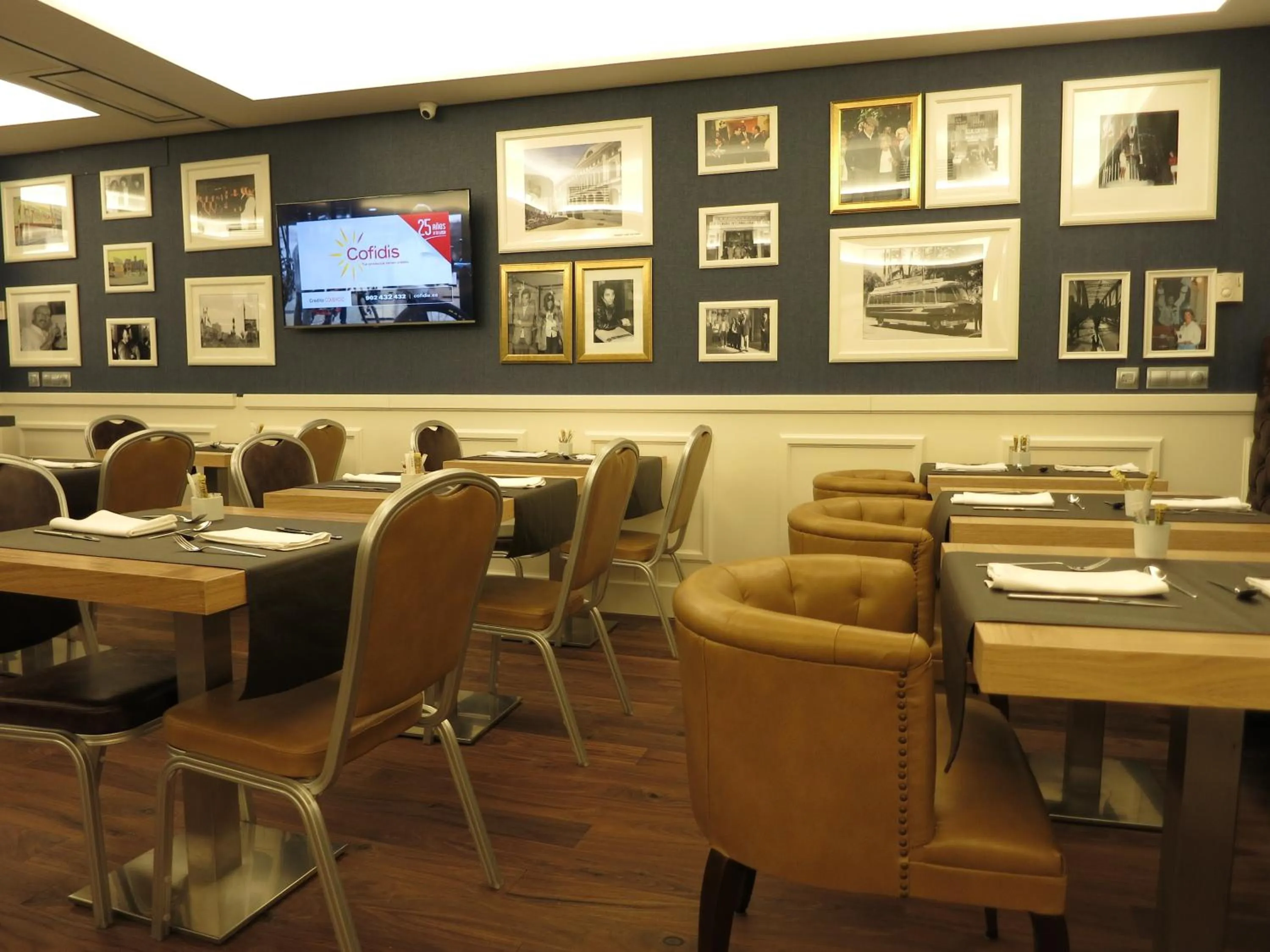 Restaurant/places to eat in Hotel Boutique Atrio