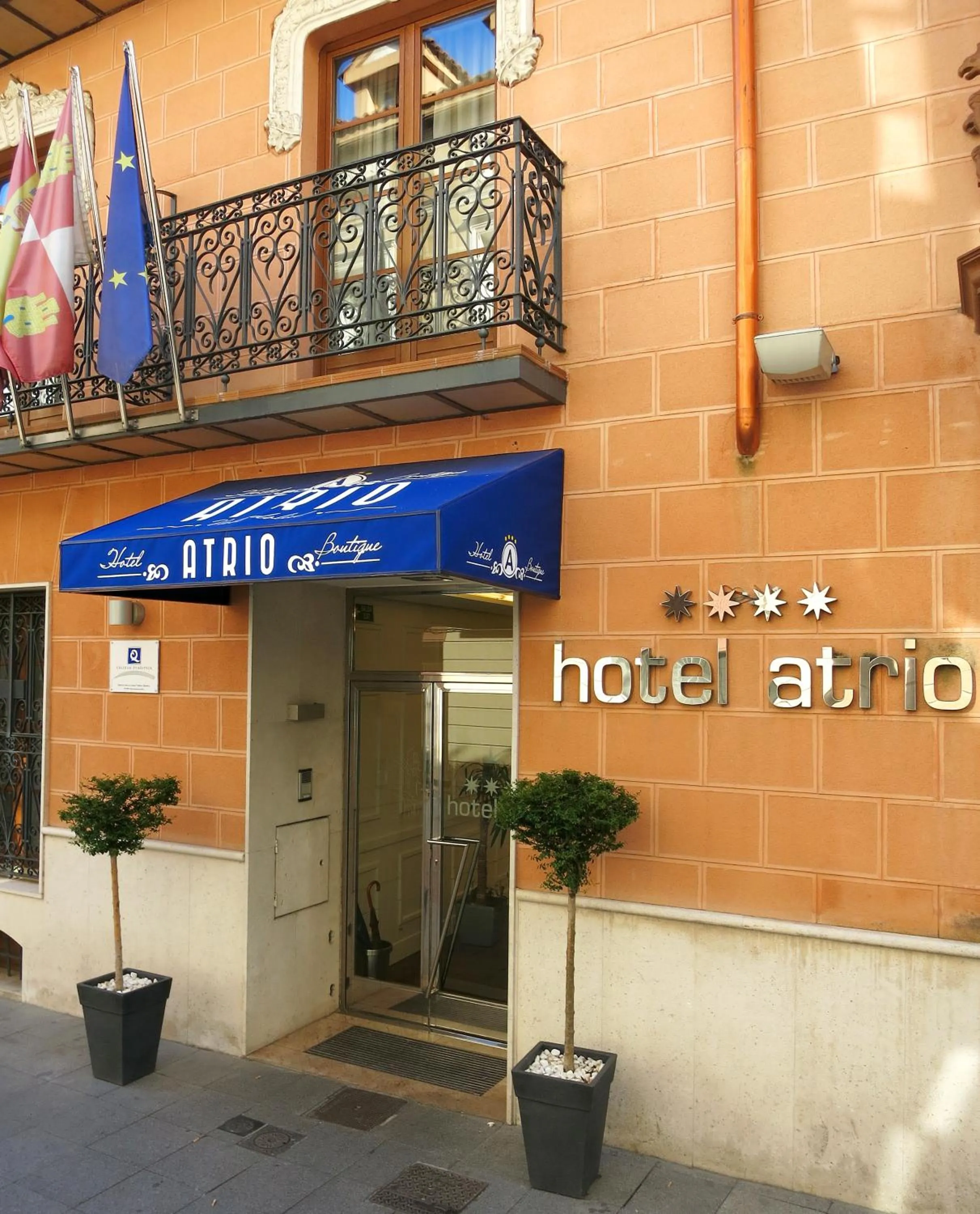 Facade/entrance in Hotel Boutique Atrio