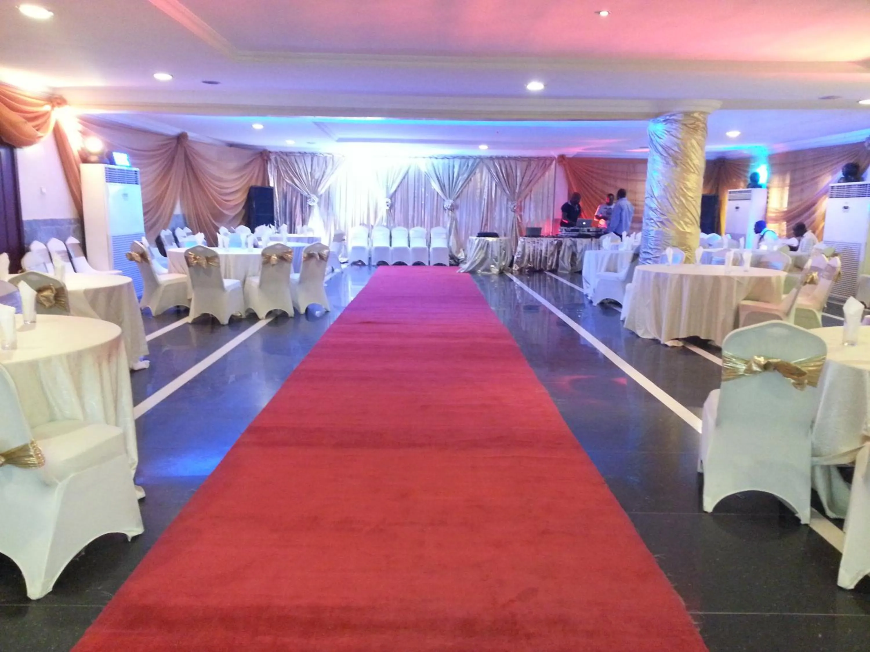 Banquet/Function facilities in De Rembrandt Hotels and Suites