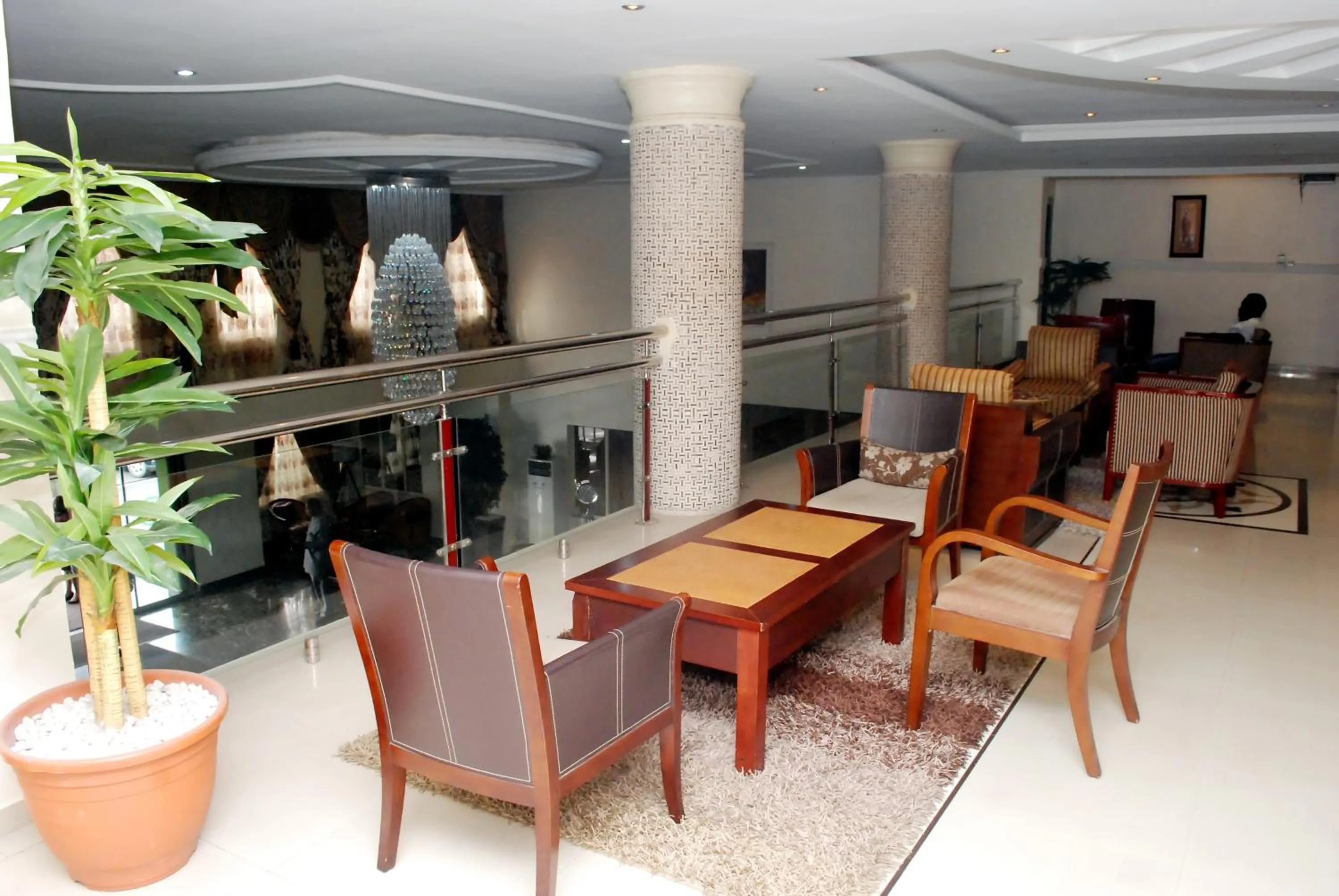 Communal lounge/ TV room in De Rembrandt Hotels and Suites