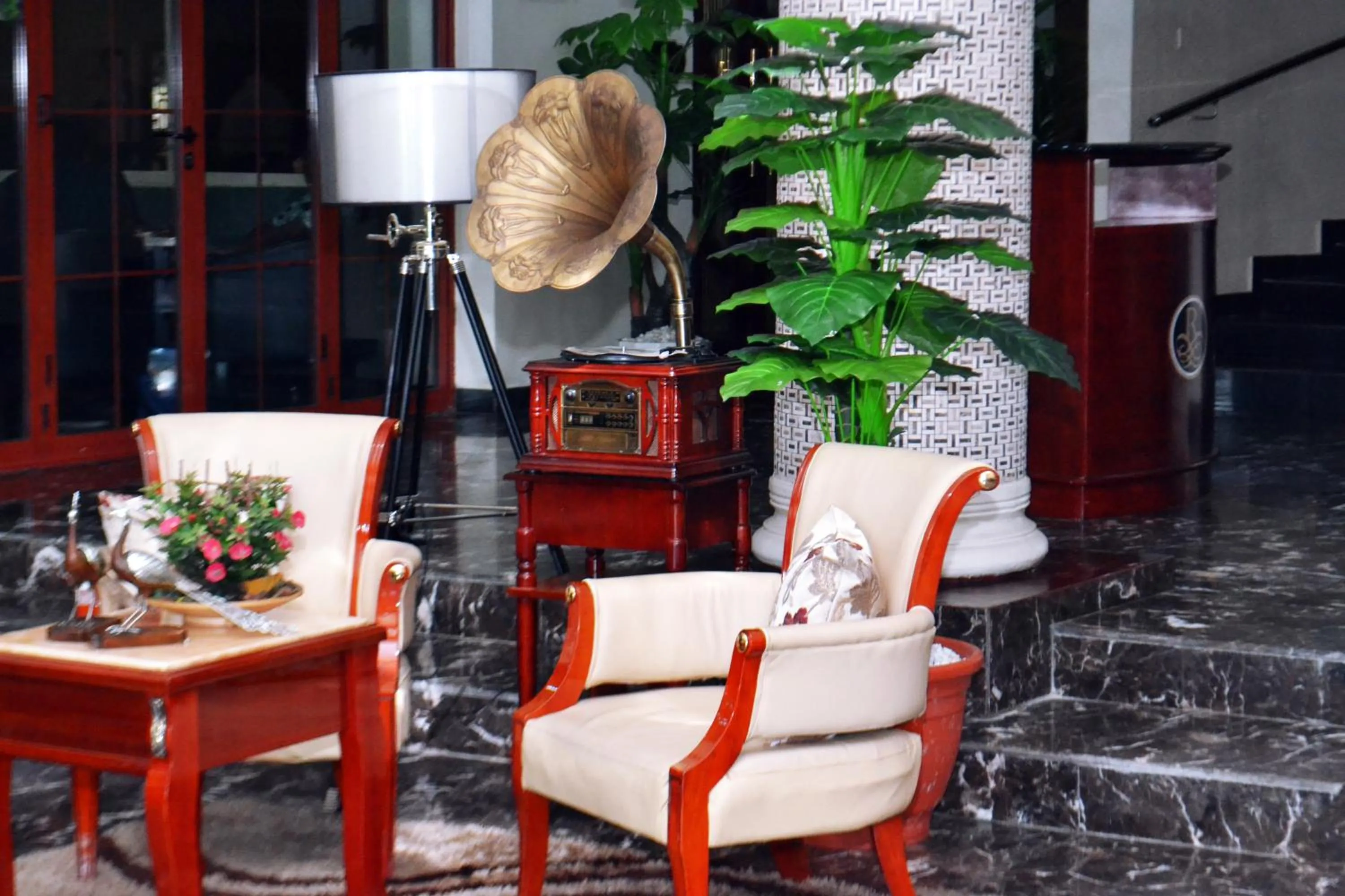 Lobby or reception in De Rembrandt Hotels and Suites