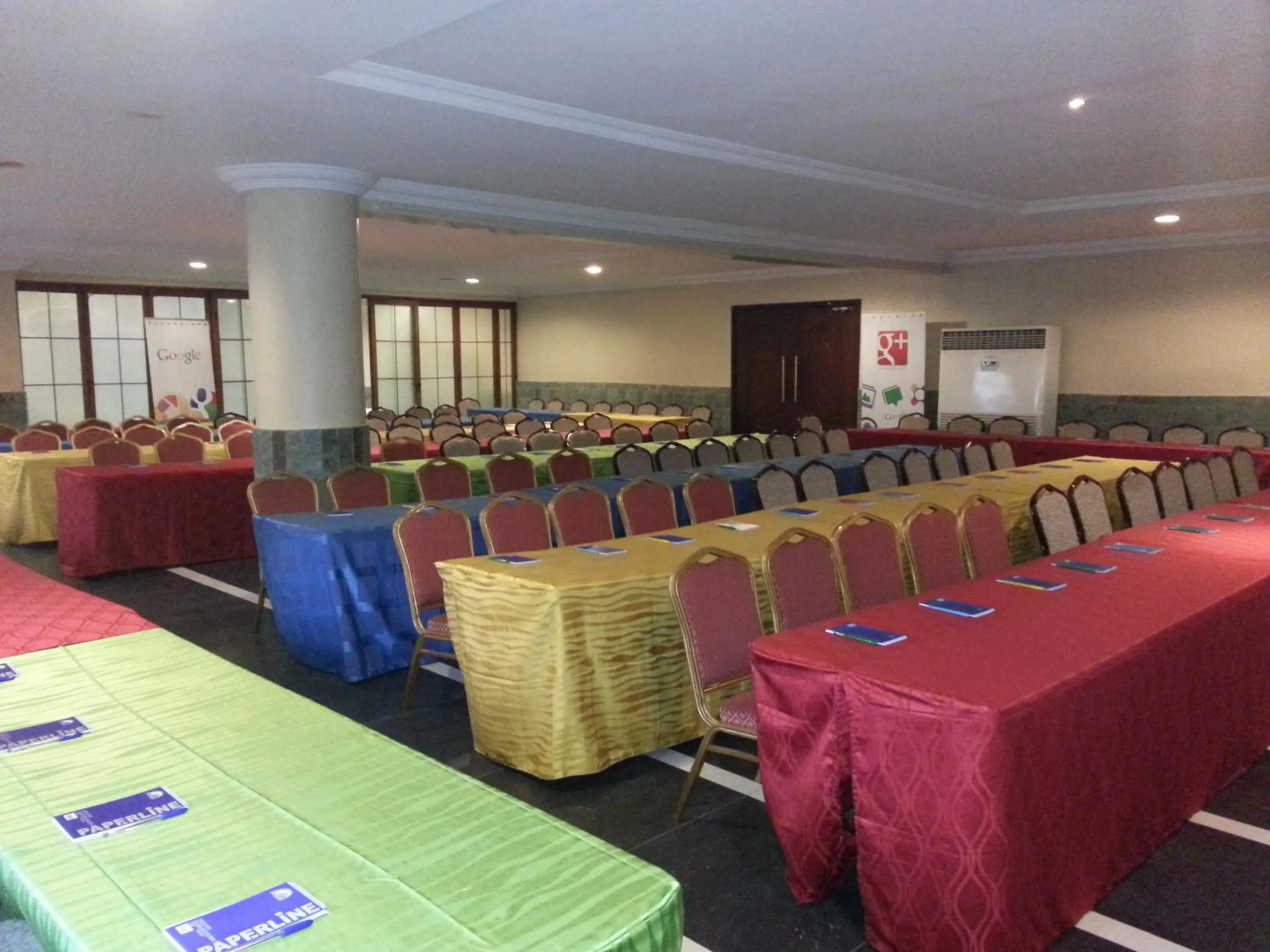 Banquet/Function facilities in De Rembrandt Hotels and Suites