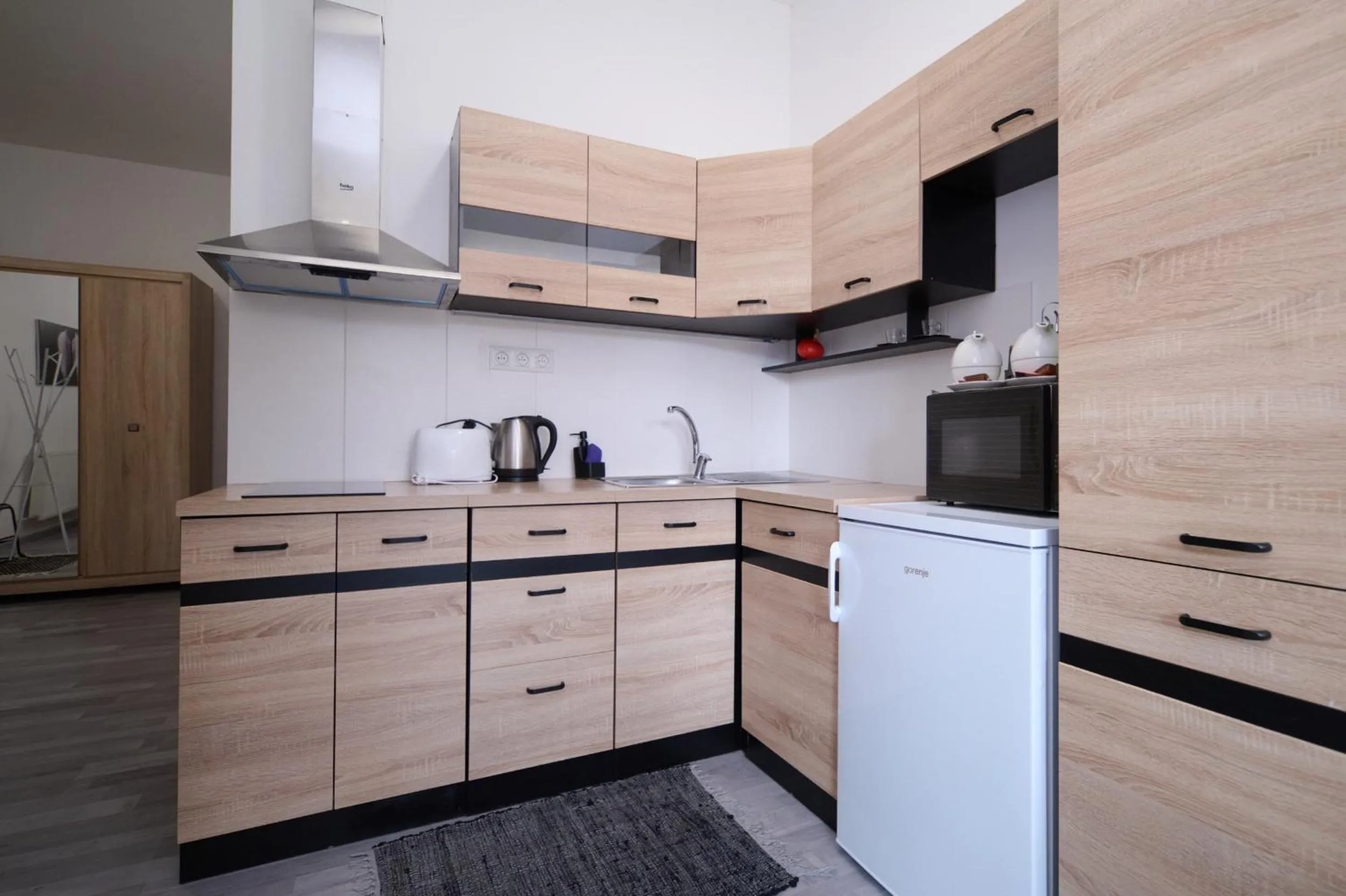 Coffee/tea facilities in Central Apartments