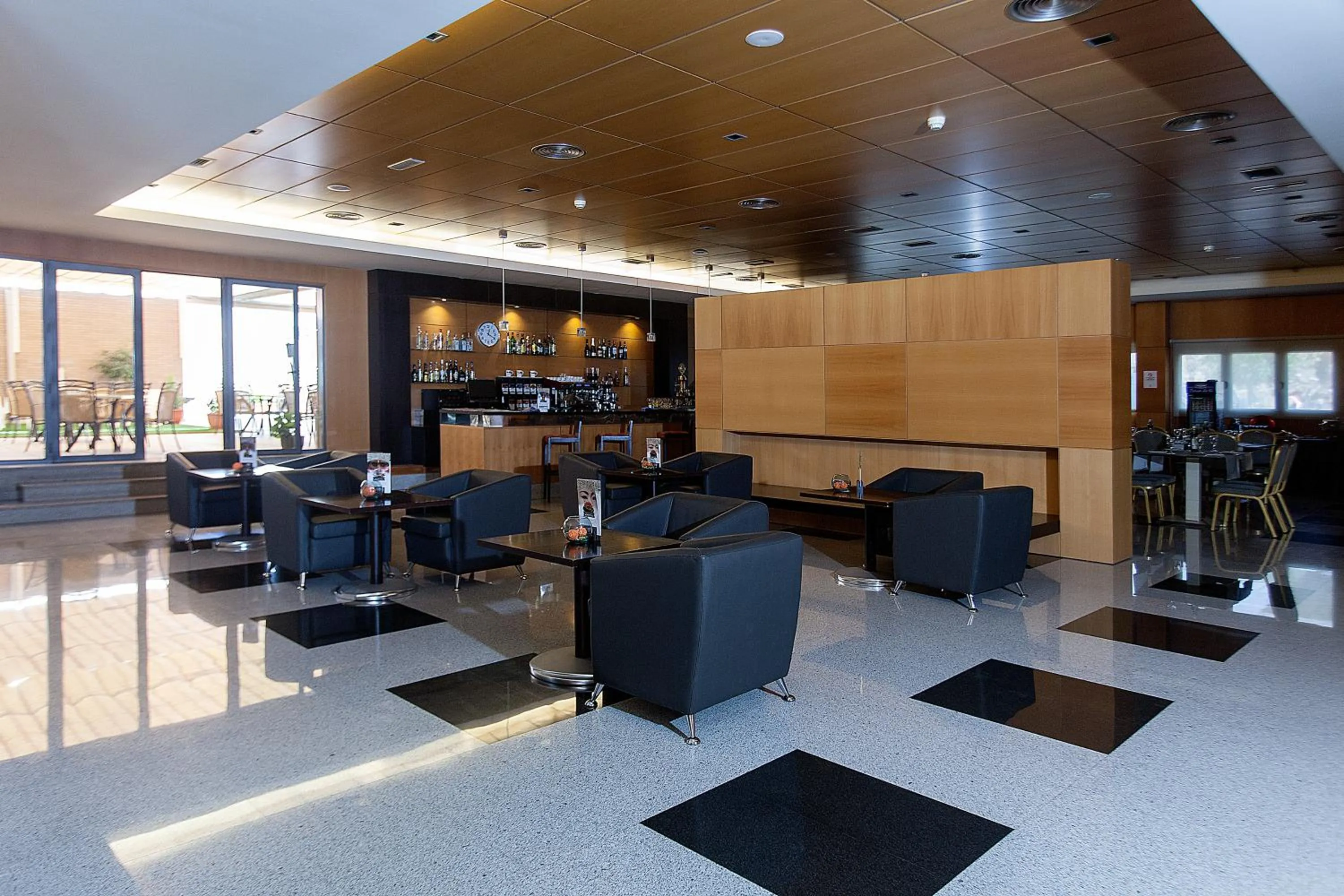 Lobby or reception in Sercotel Gran Fama