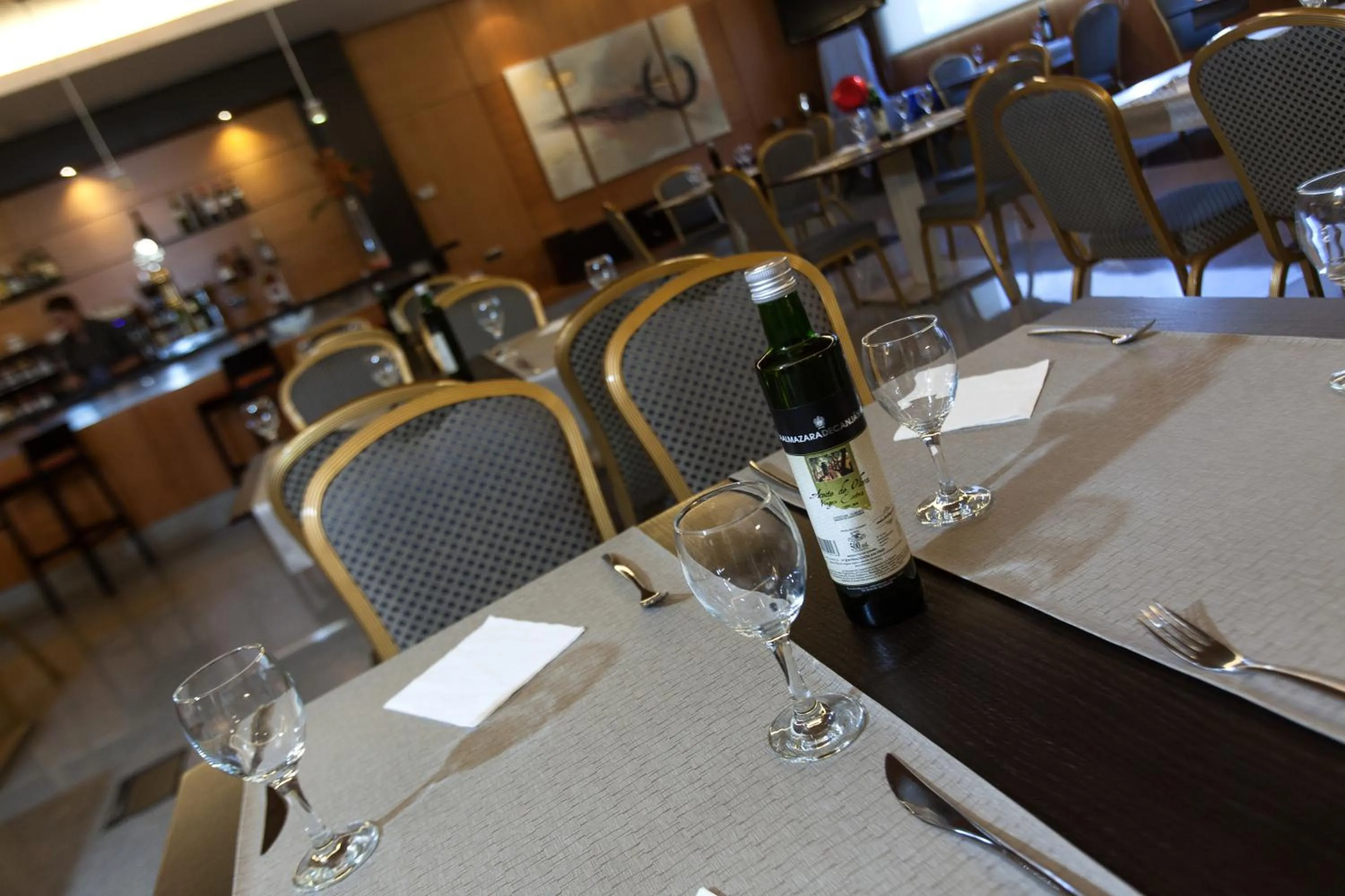 Restaurant/places to eat in Sercotel Gran Fama