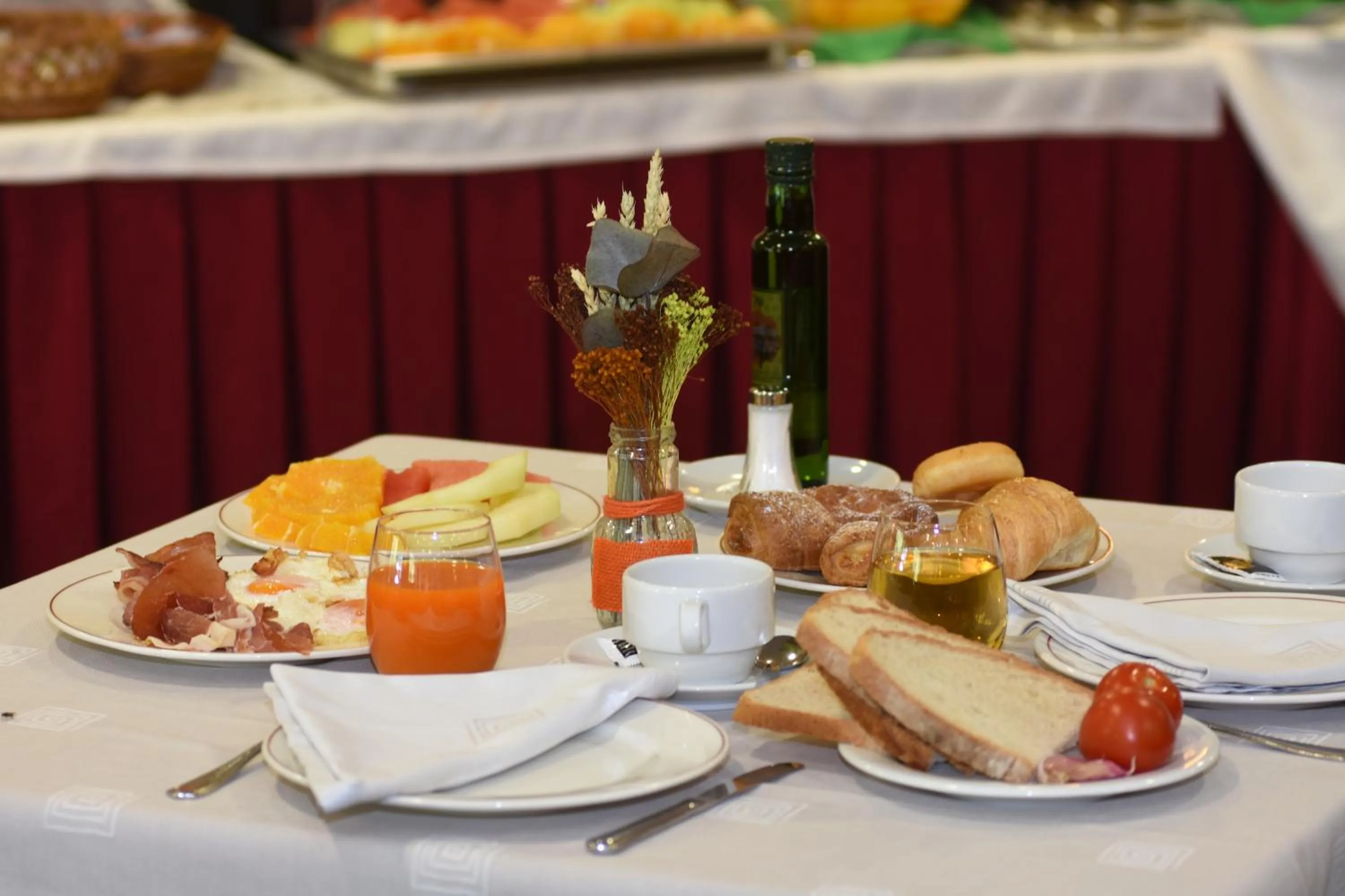 Breakfast in RVHotels Tuca