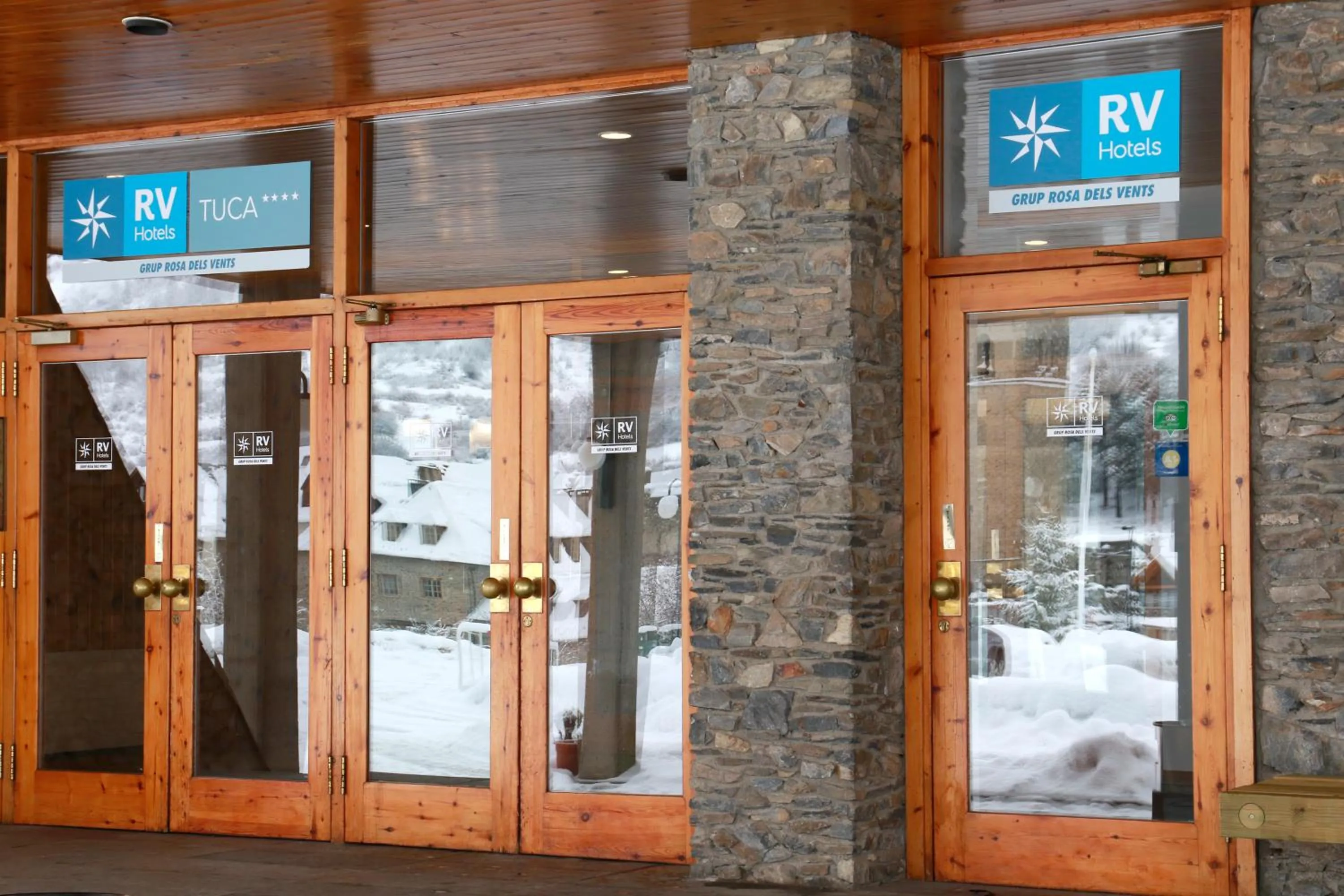 Property building in RVHotels Tuca