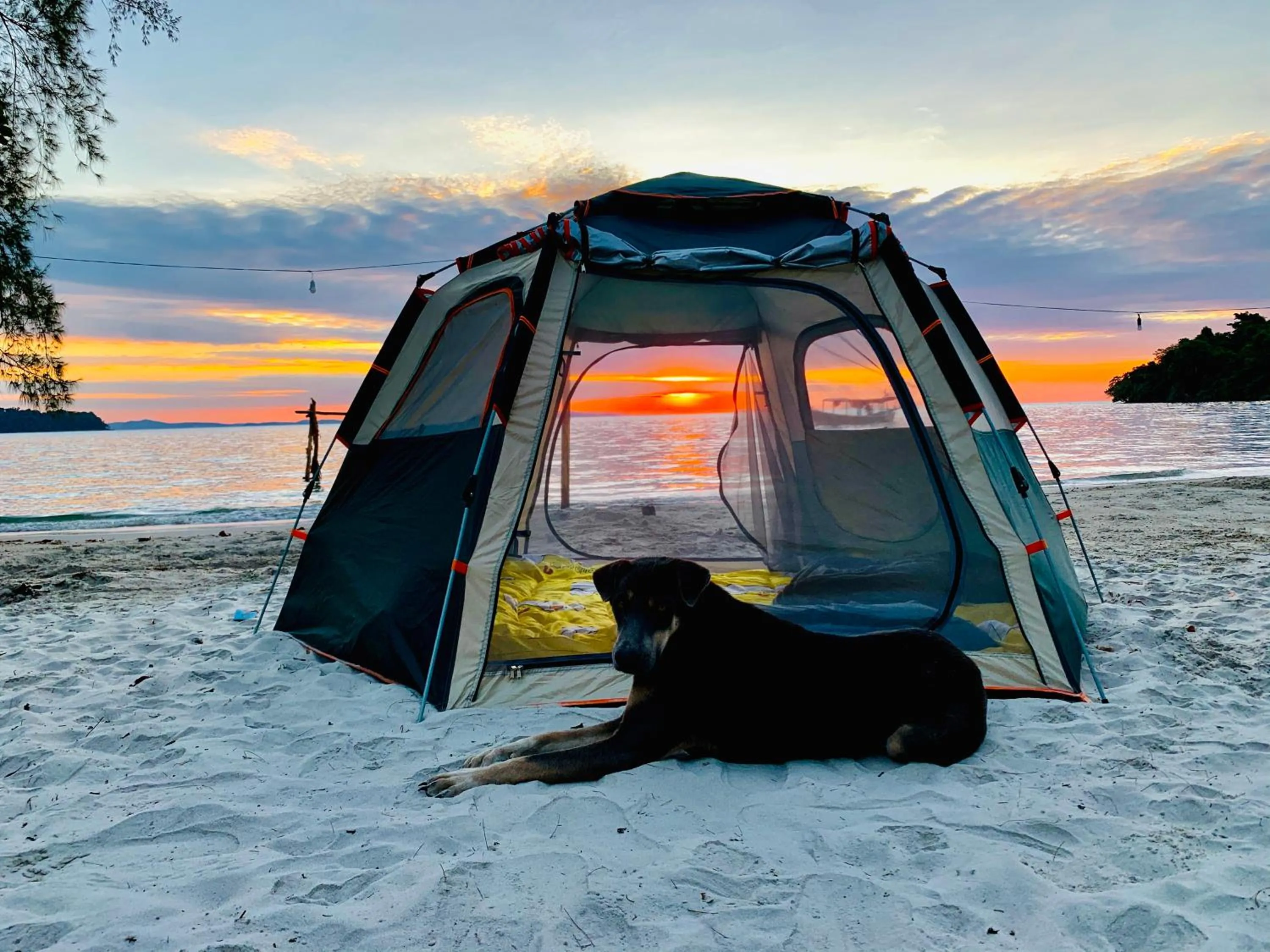 Beach in The Last Point Koh Takiev