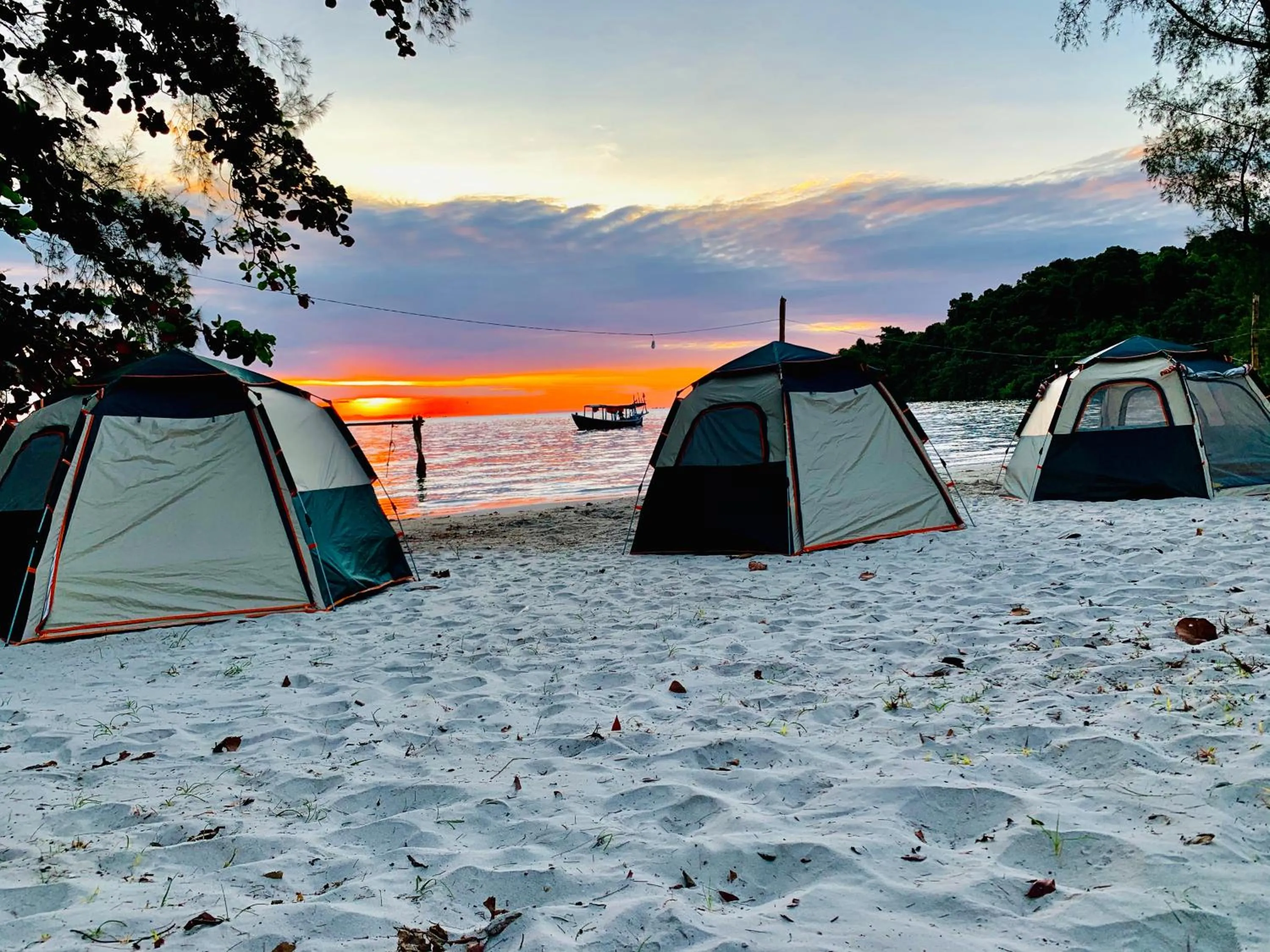 Beach in The Last Point Koh Takiev