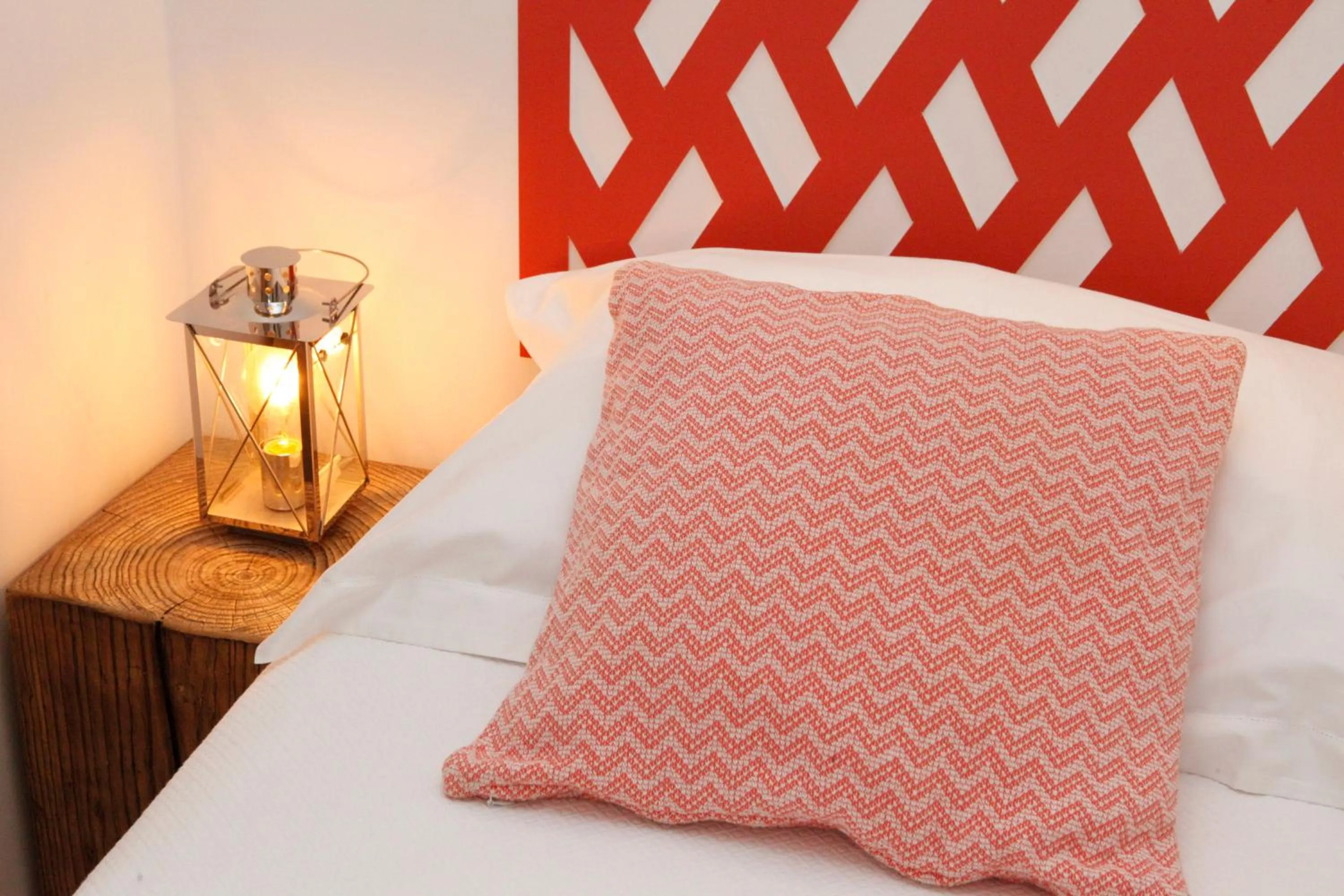 Bed in Alfama Yellow House