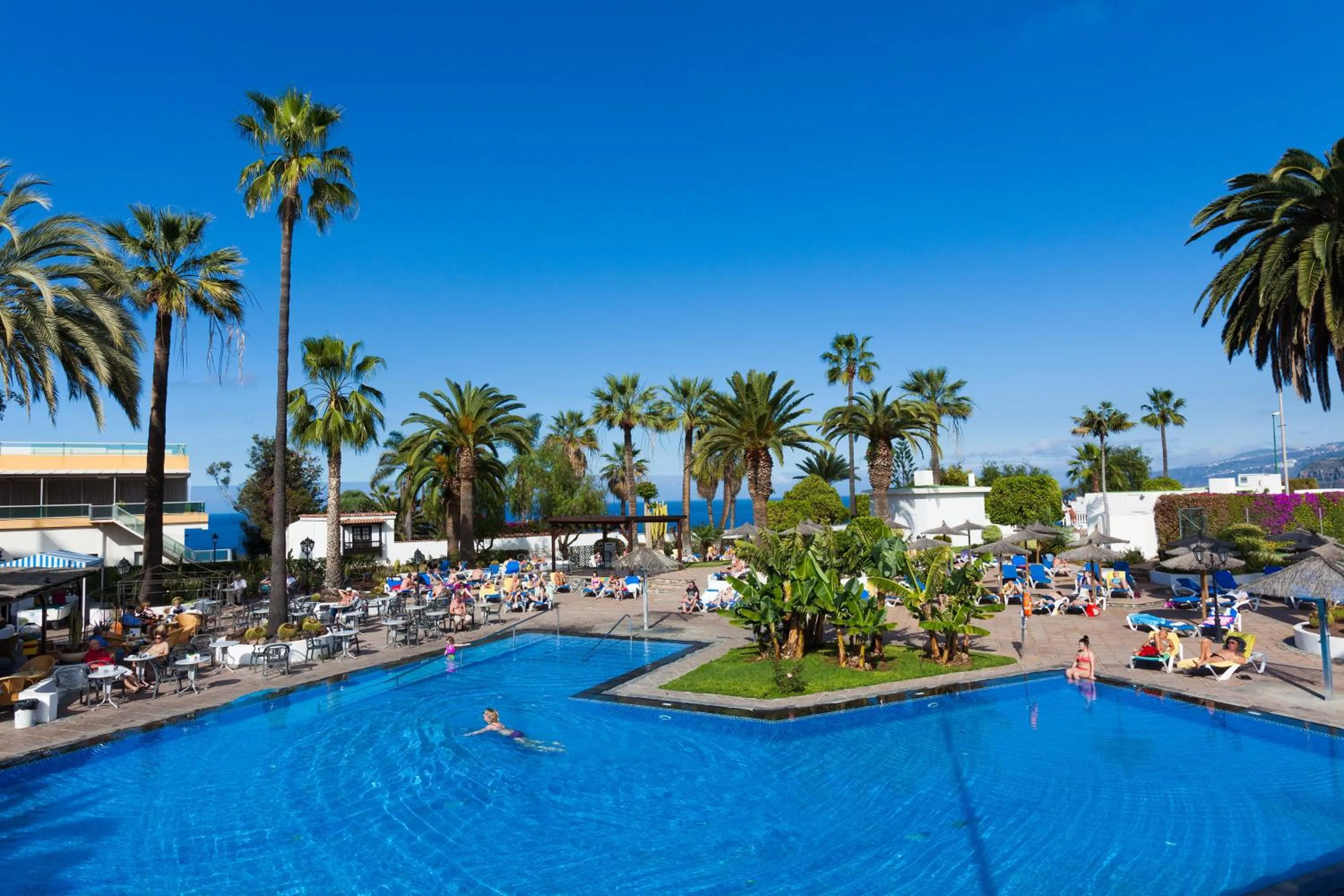 People in BLUESEA Interpalace