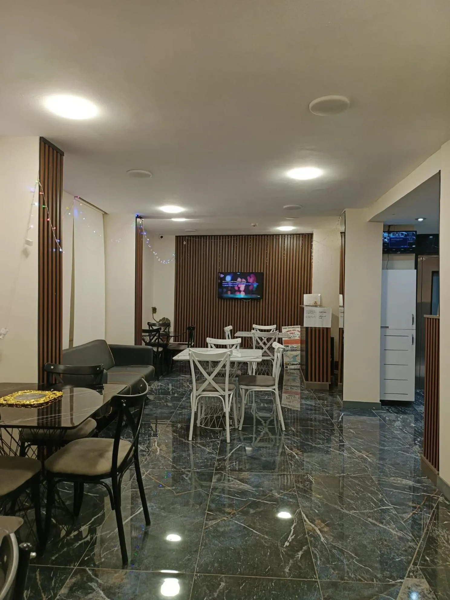 Restaurant/places to eat in Grand Kybele Hotel