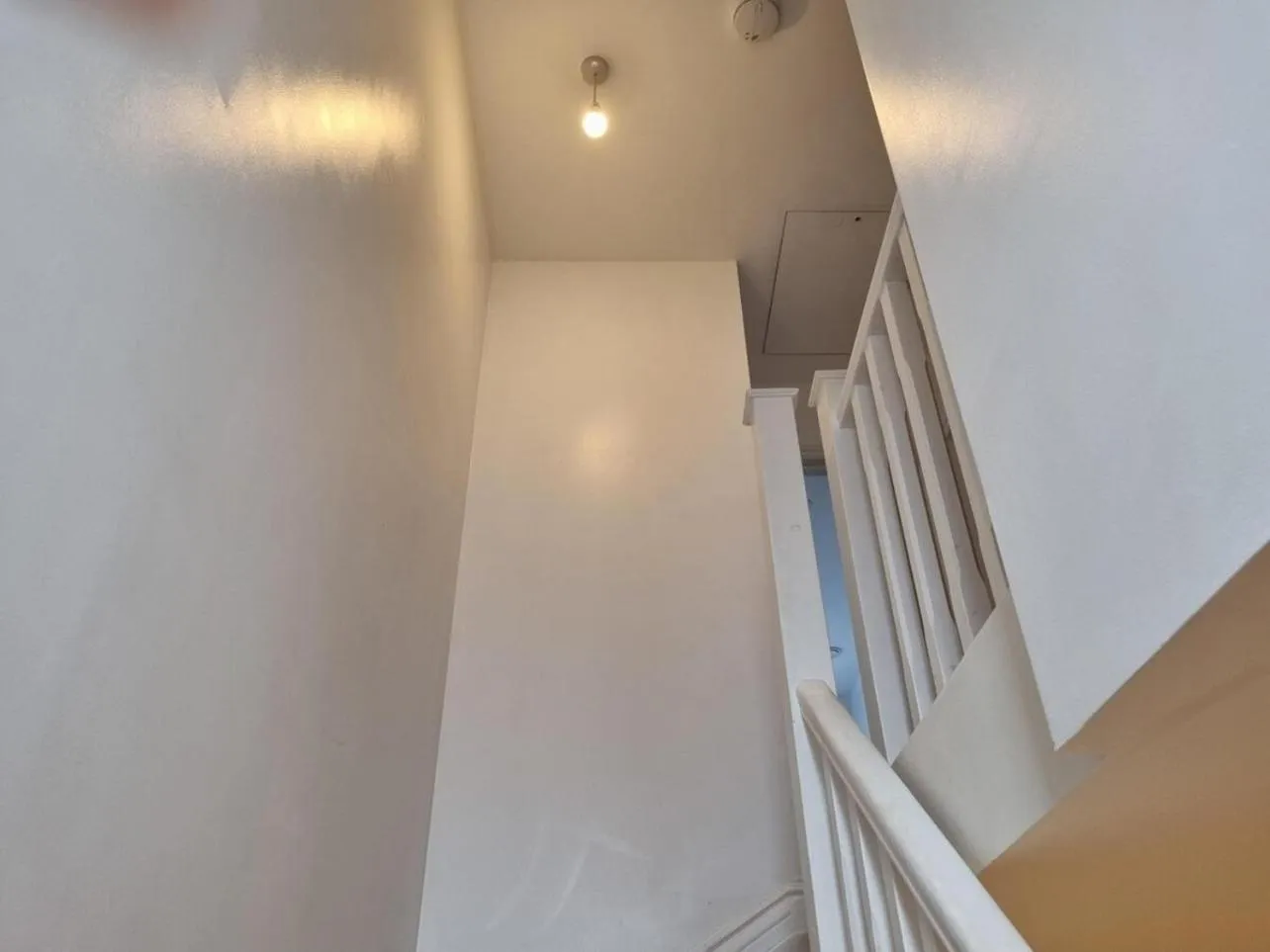 Cliffe Terrace W 1 Free Parking Space