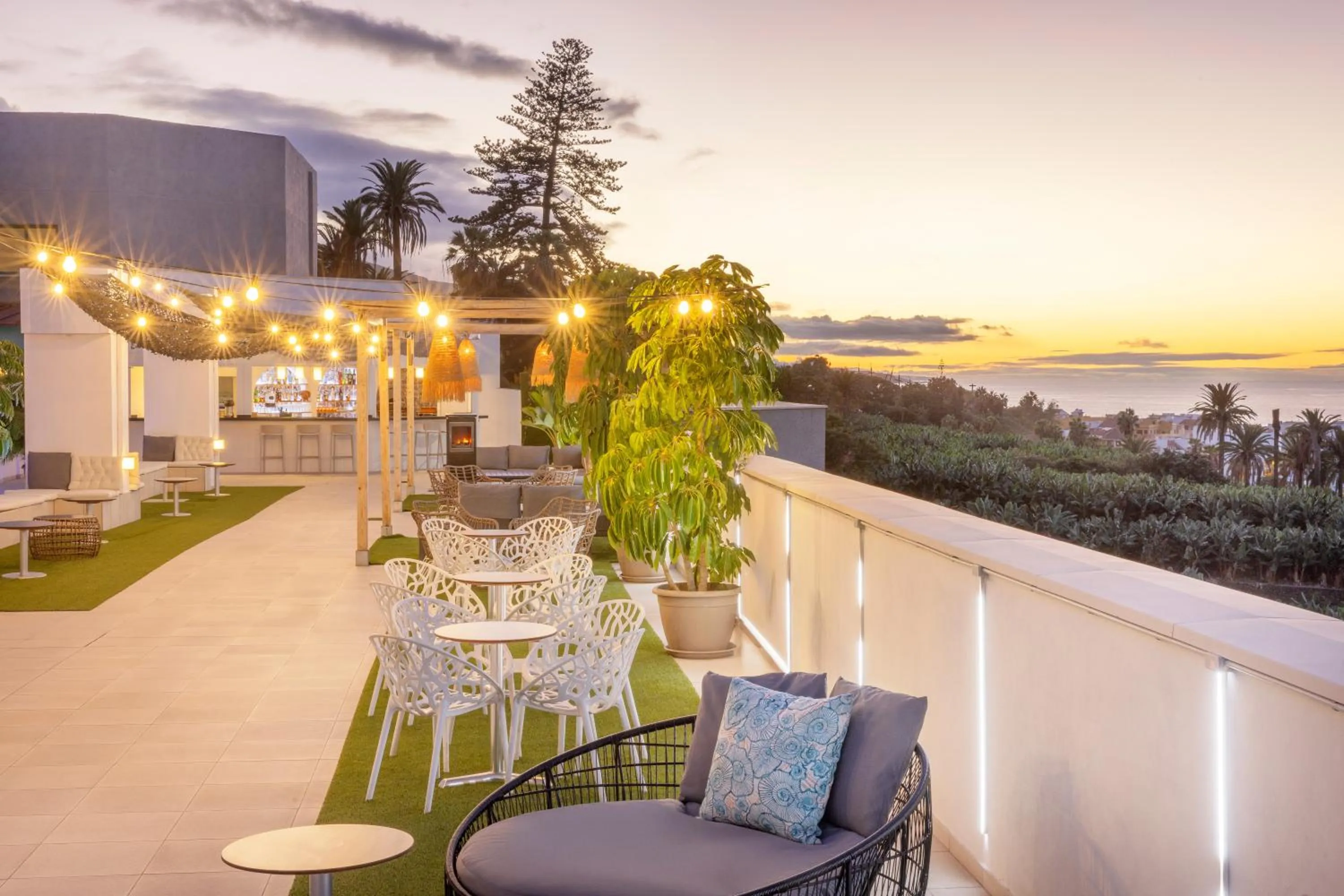 Property building in Alua Tenerife