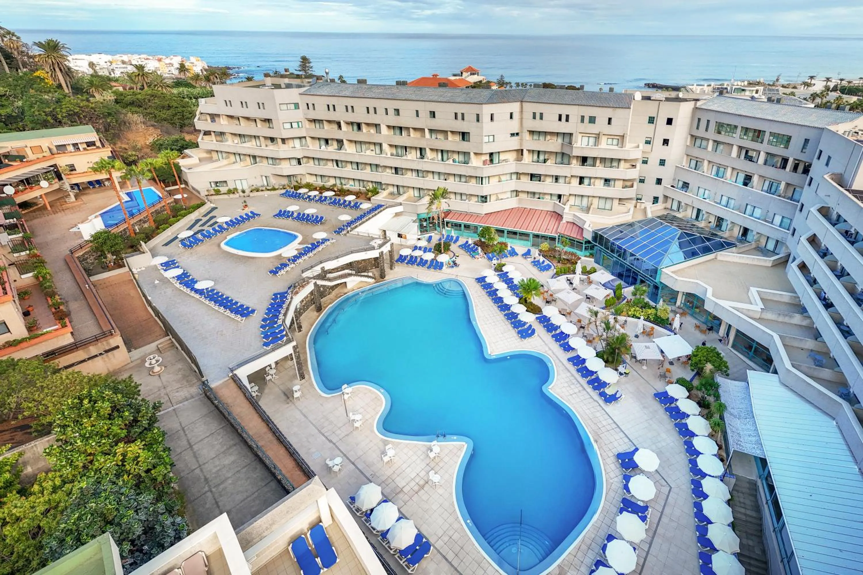 Property building in Alua Tenerife