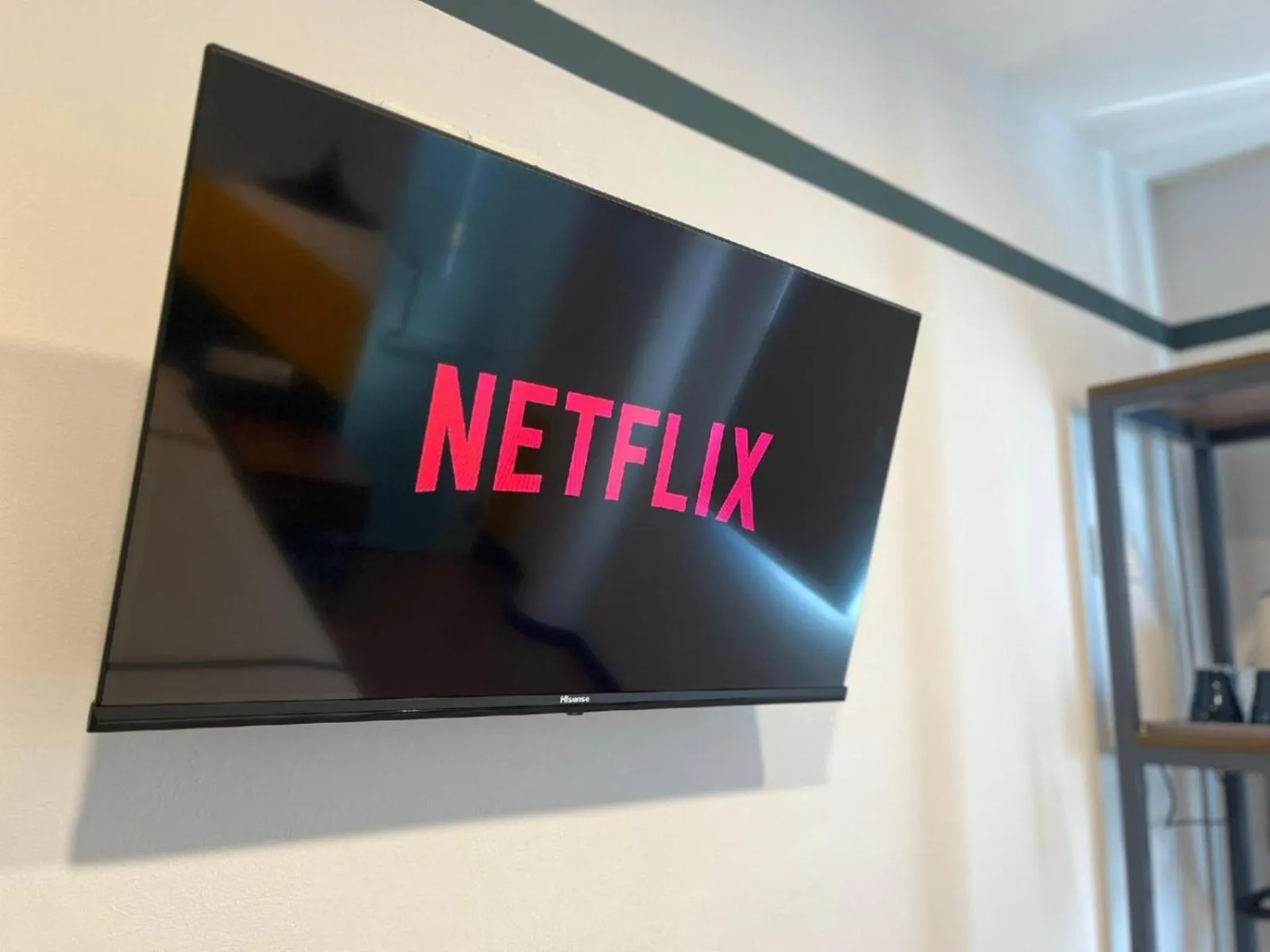 TV and multimedia in Smile Hotel Seri Kembangan