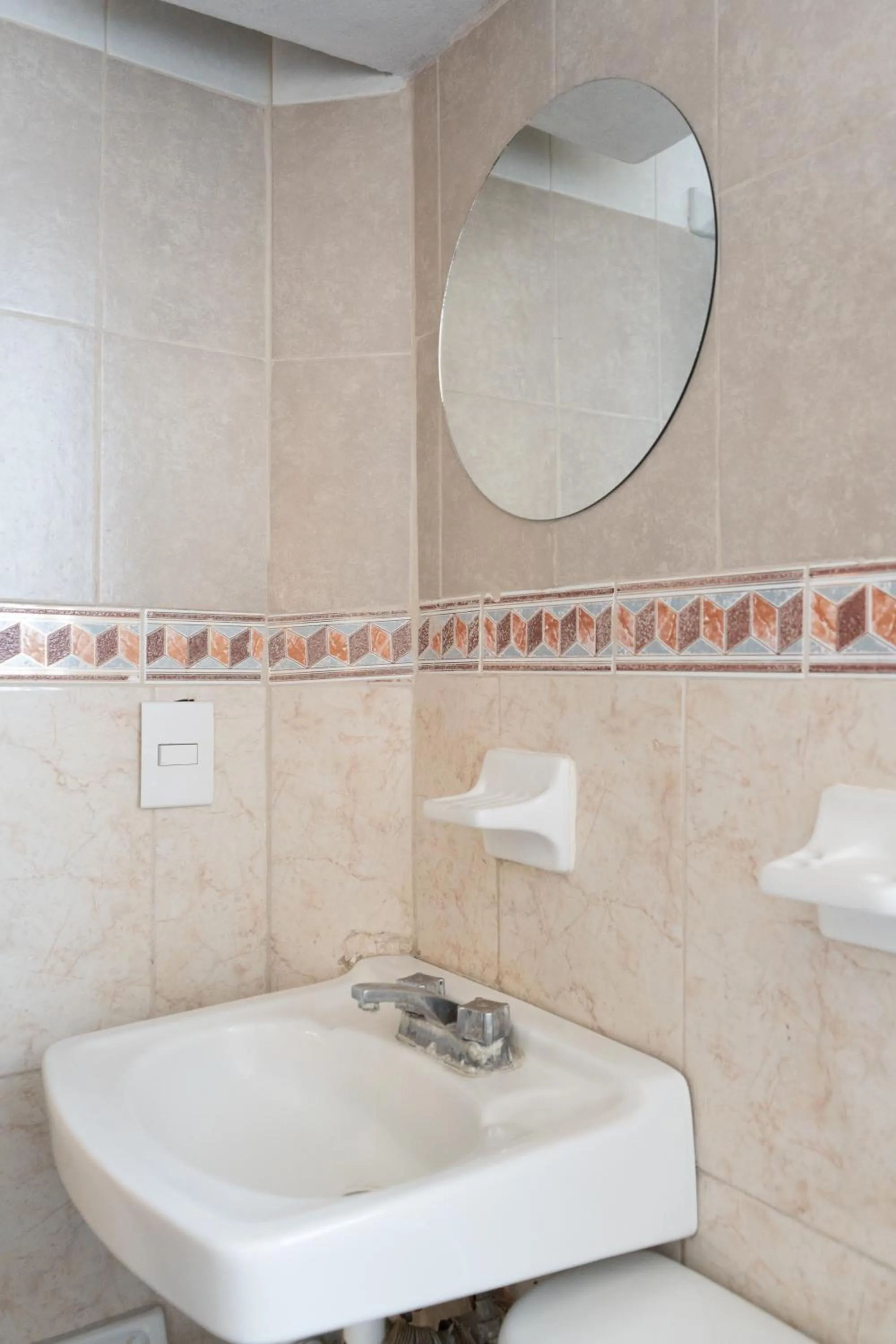 Bathroom in Hotel Esperanza, Oaxaca Centro