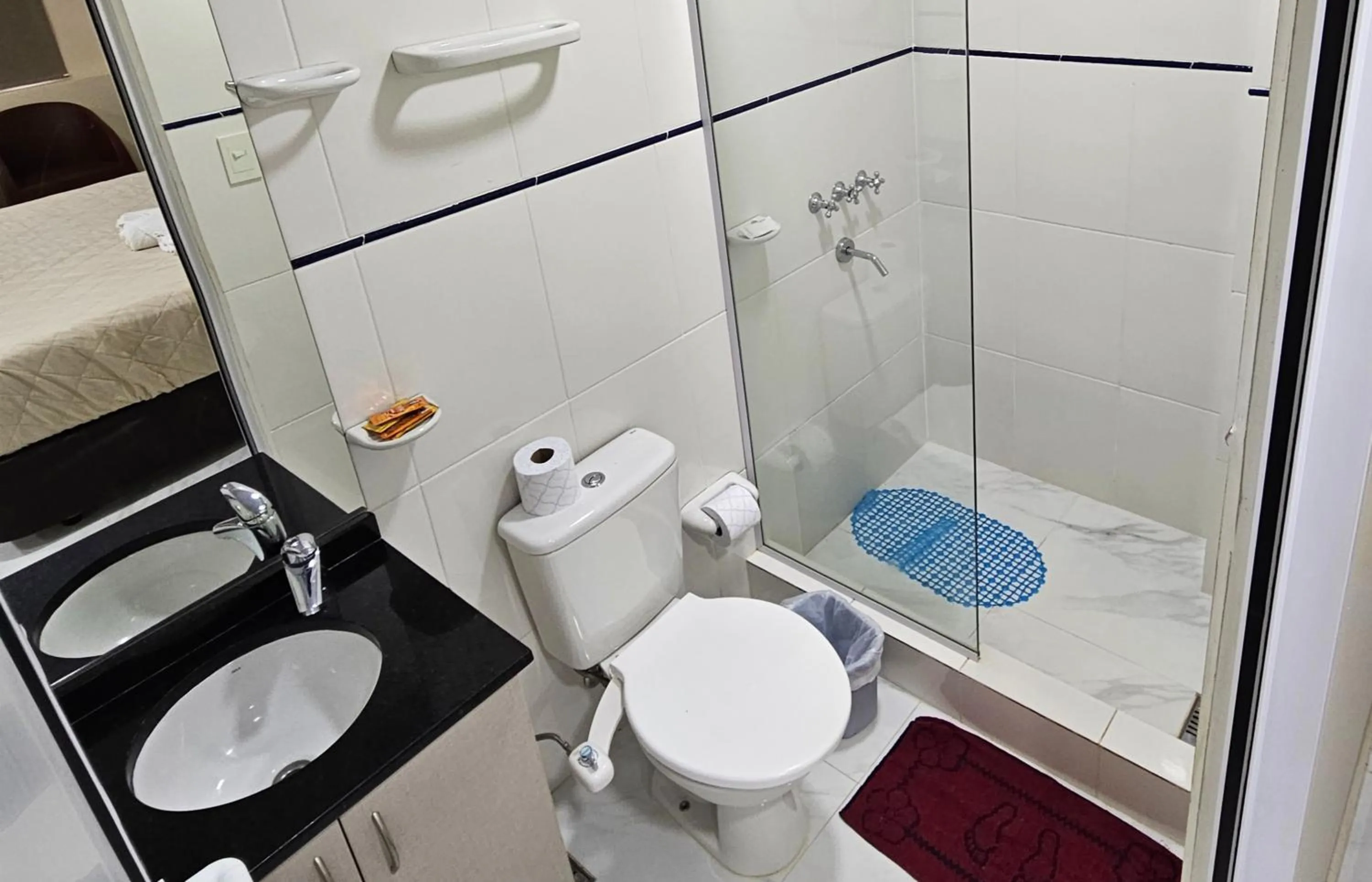 Shower in Mensú Grand Hotel