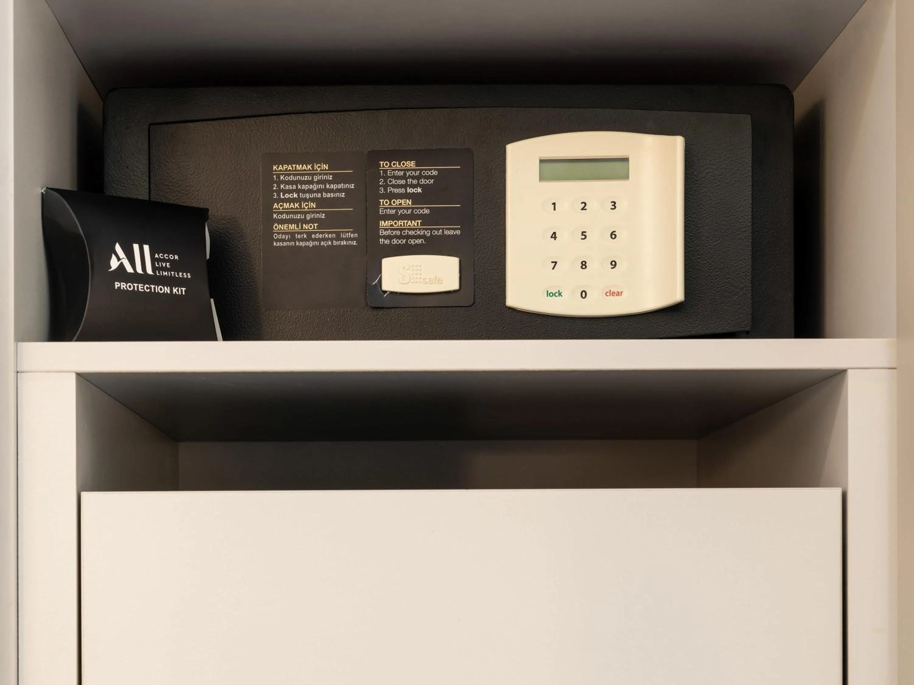 Bedroom in The Artisan Hotel Istanbul - MGallery Collection