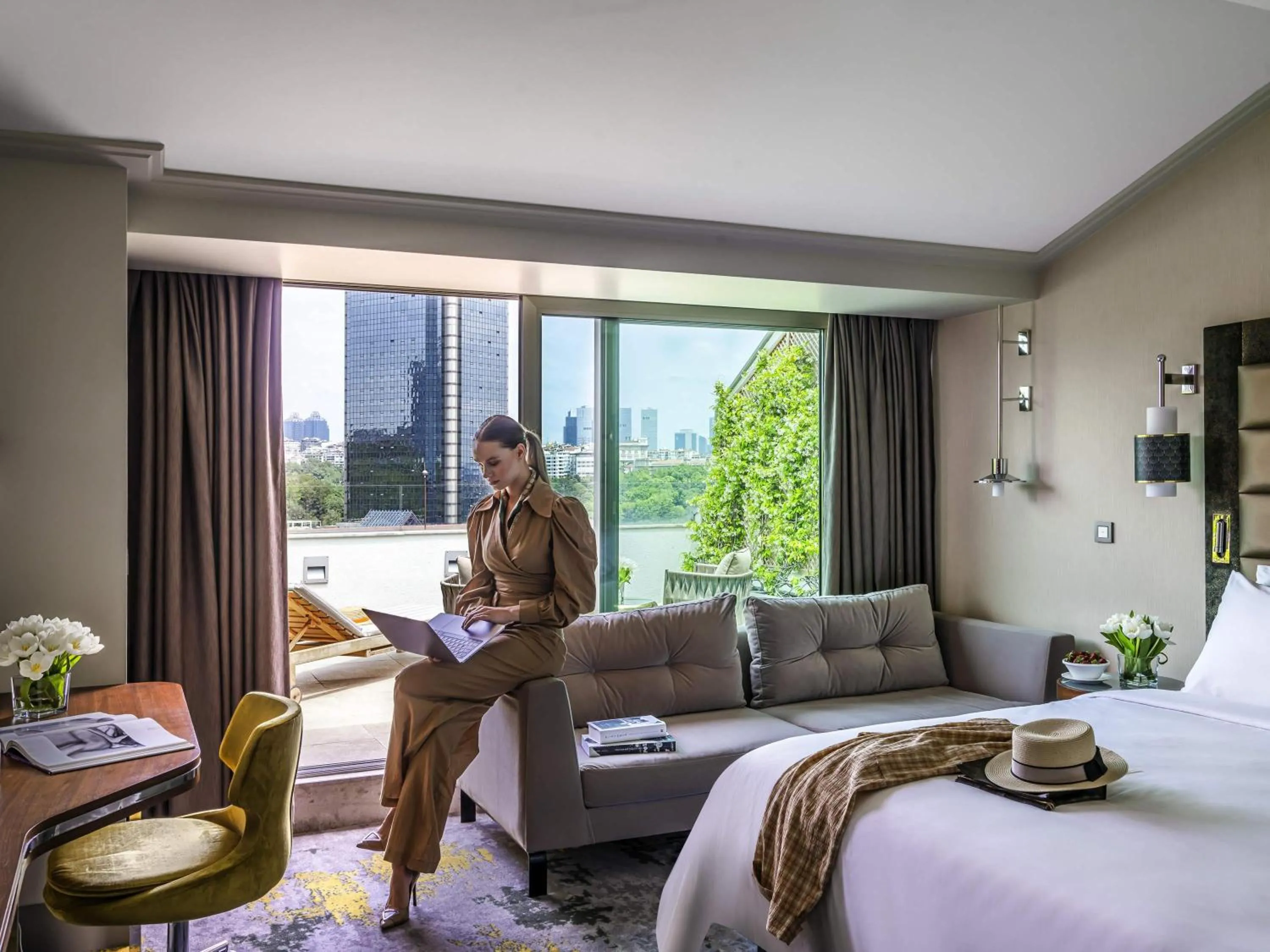 Bedroom, Bed in The Artisan Hotel Istanbul - MGallery Collection