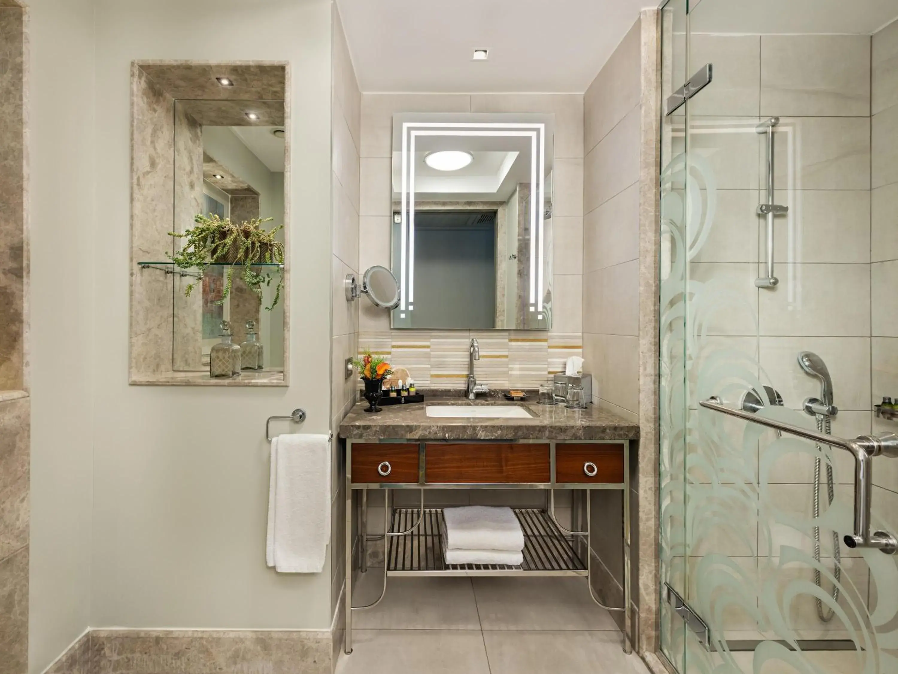 The Terrace Suite in The Artisan Hotel Istanbul - MGallery Collection The Terrace Suite in The Artisan Hotel Istanbul - MGallery Collection