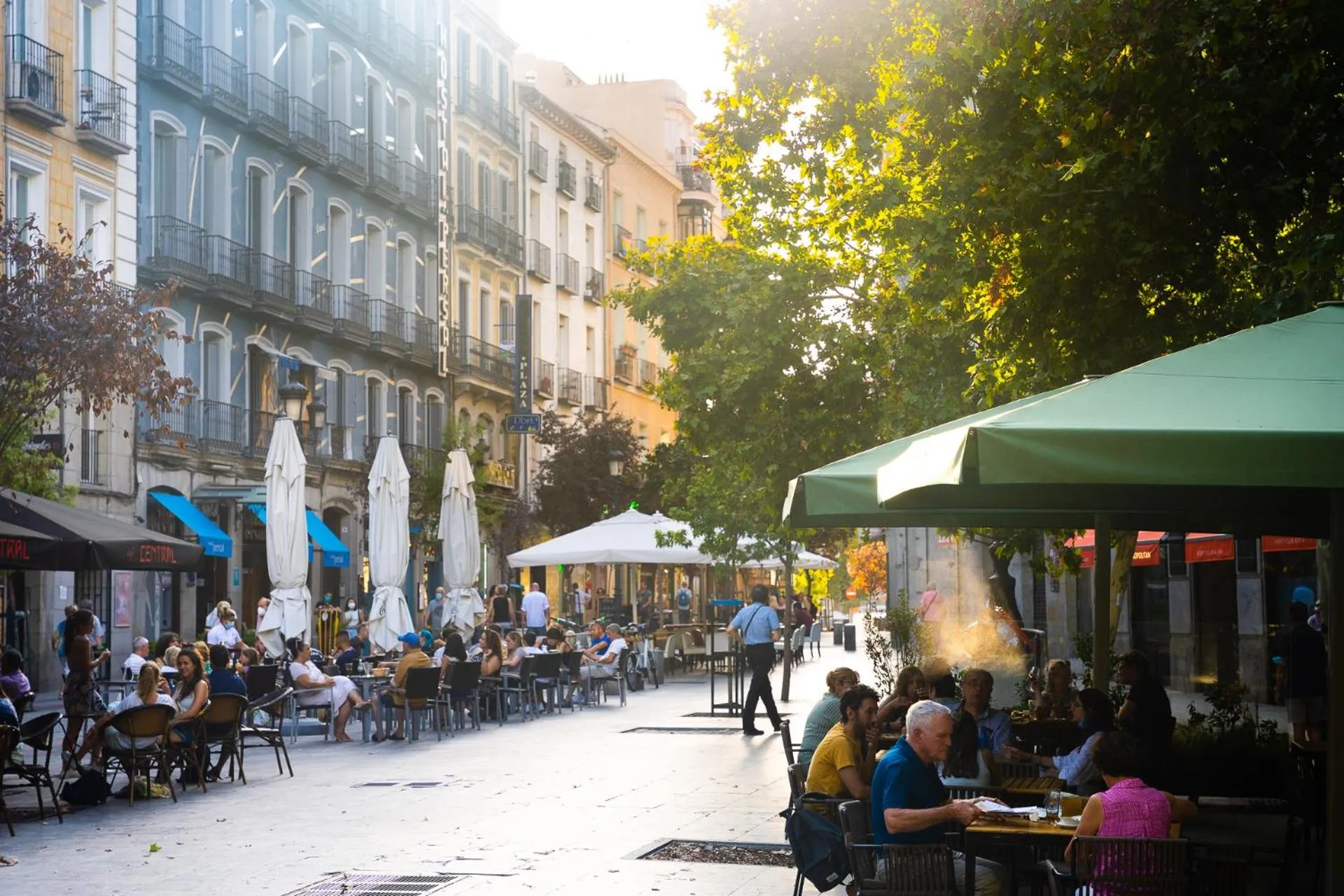 Property building in Hostal Persal