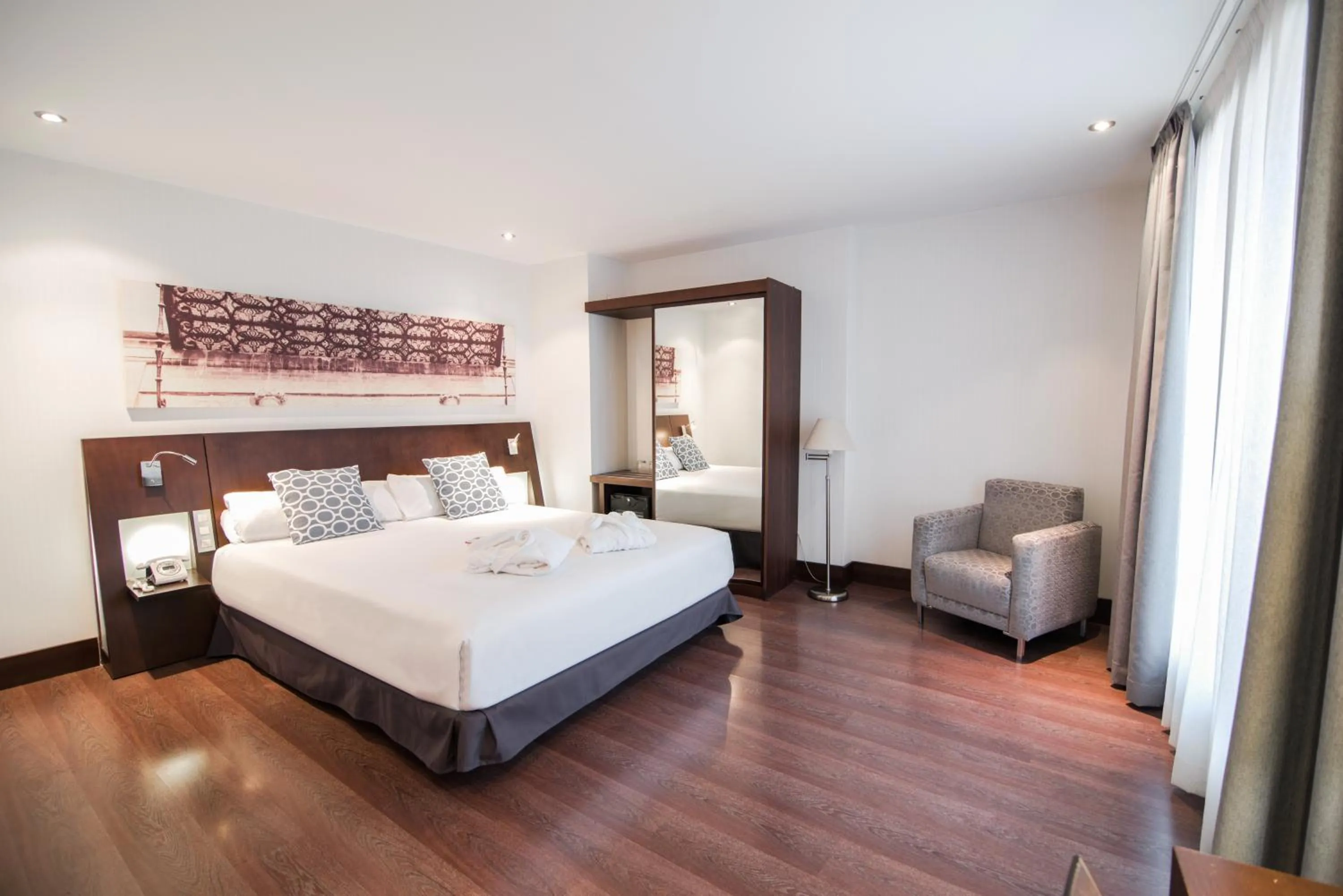 Bedroom, Bed in Petit Palace Marques Santa Ana