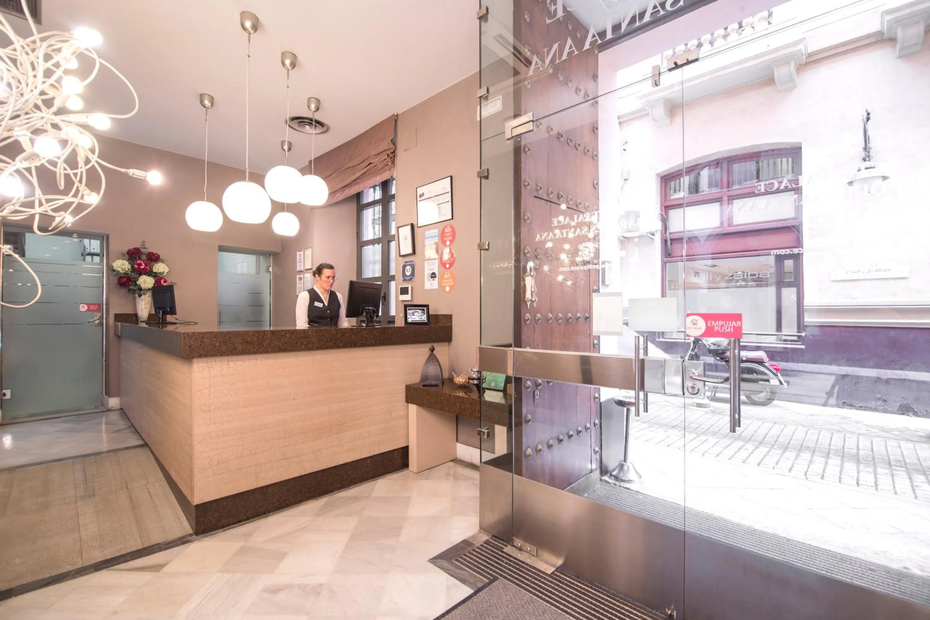 Lobby or reception in Petit Palace Marques Santa Ana