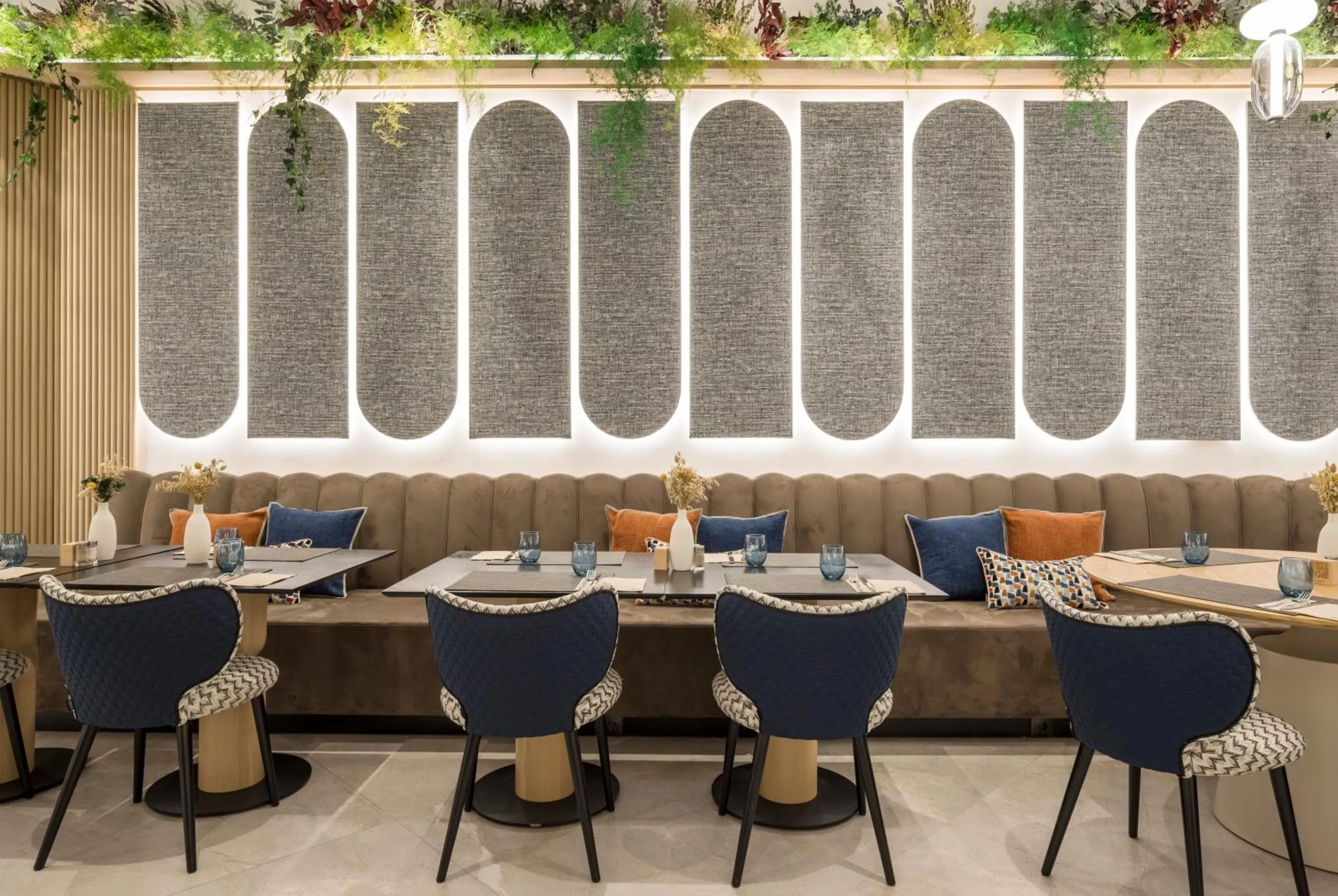 Lounge or bar in Ilunion Les Corts Spa