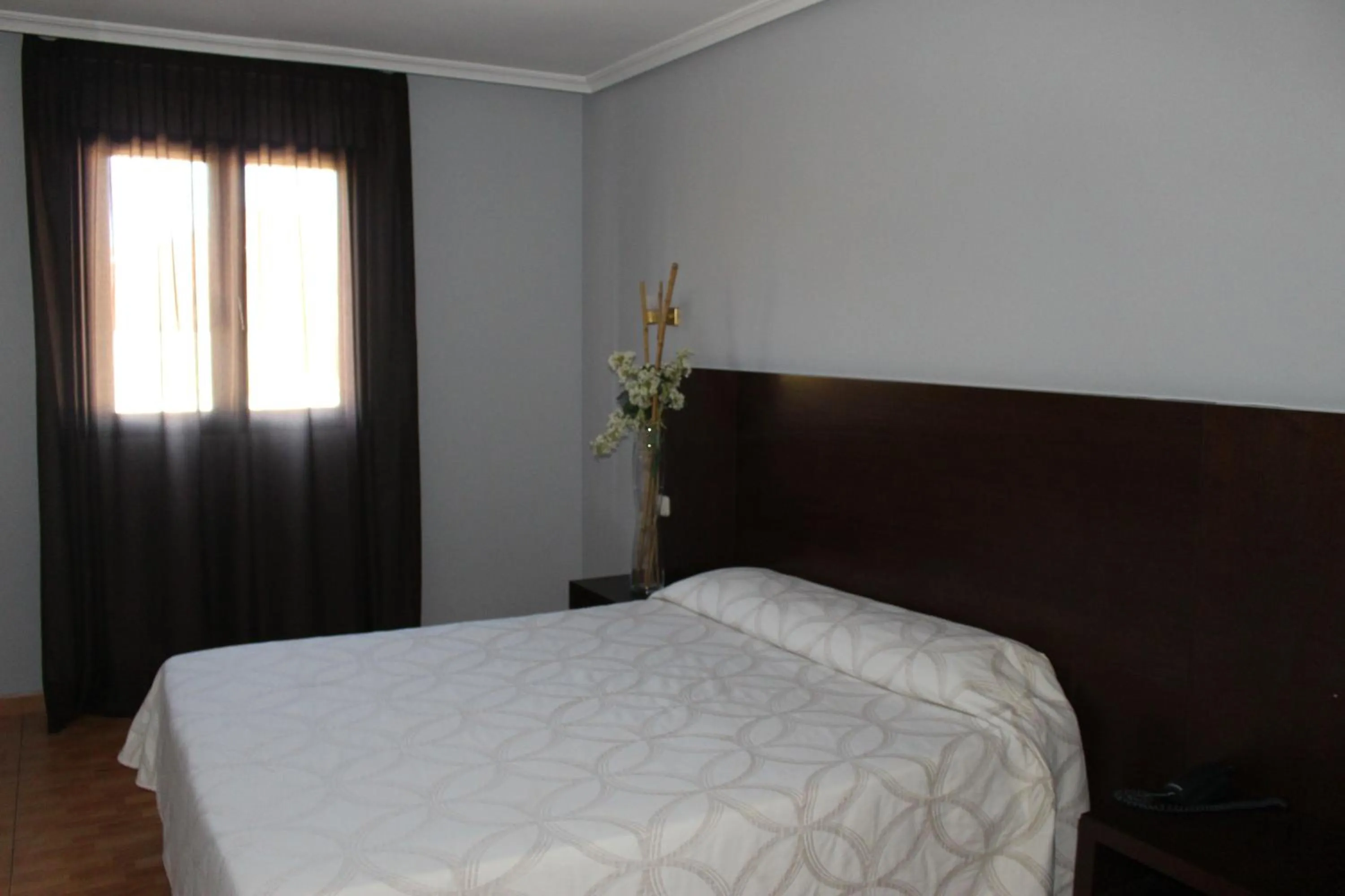 Photo of the whole room in Apartahotel Villa de Parla