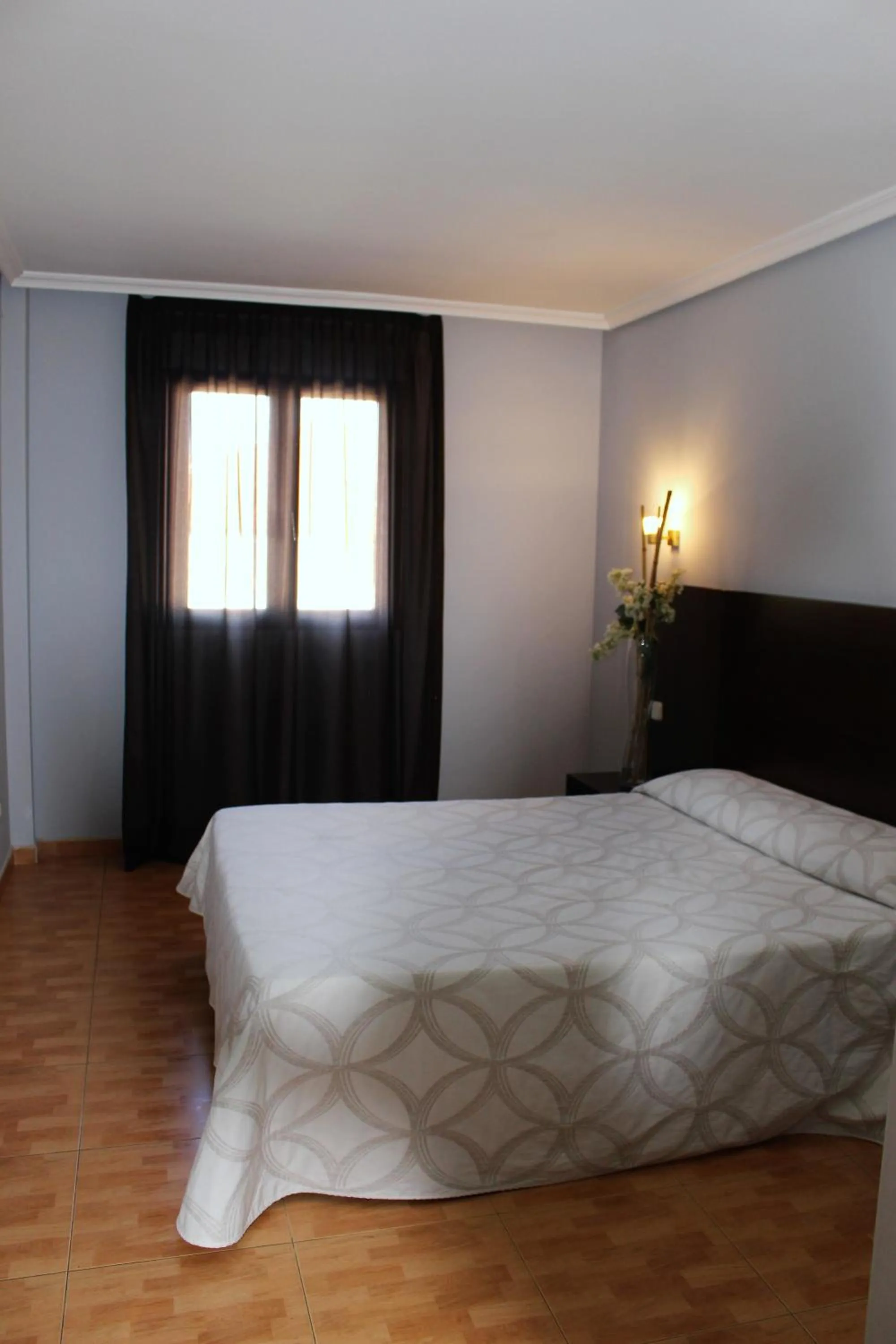 Photo of the whole room in Apartahotel Villa de Parla