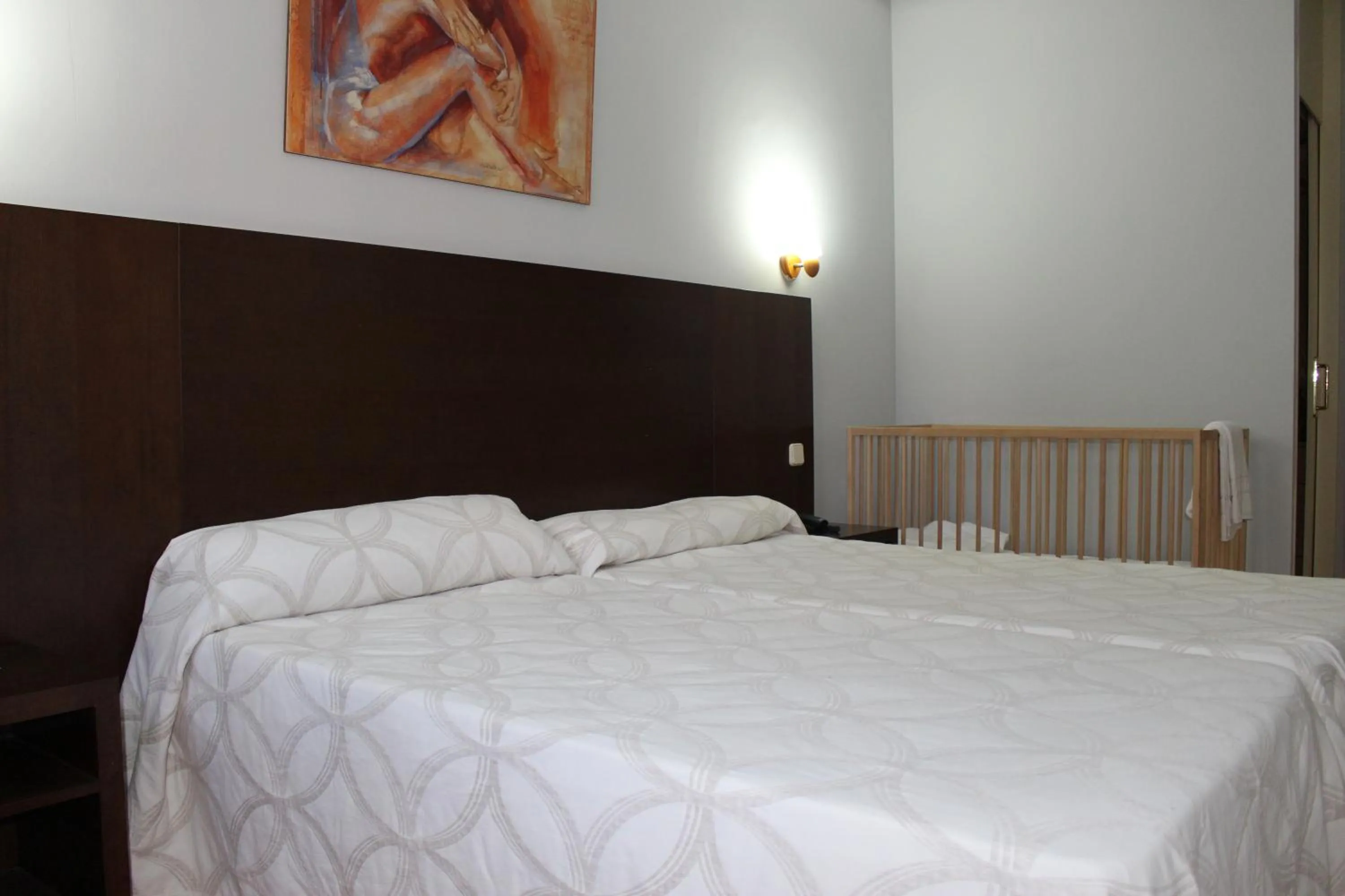 Bed in Apartahotel Villa de Parla