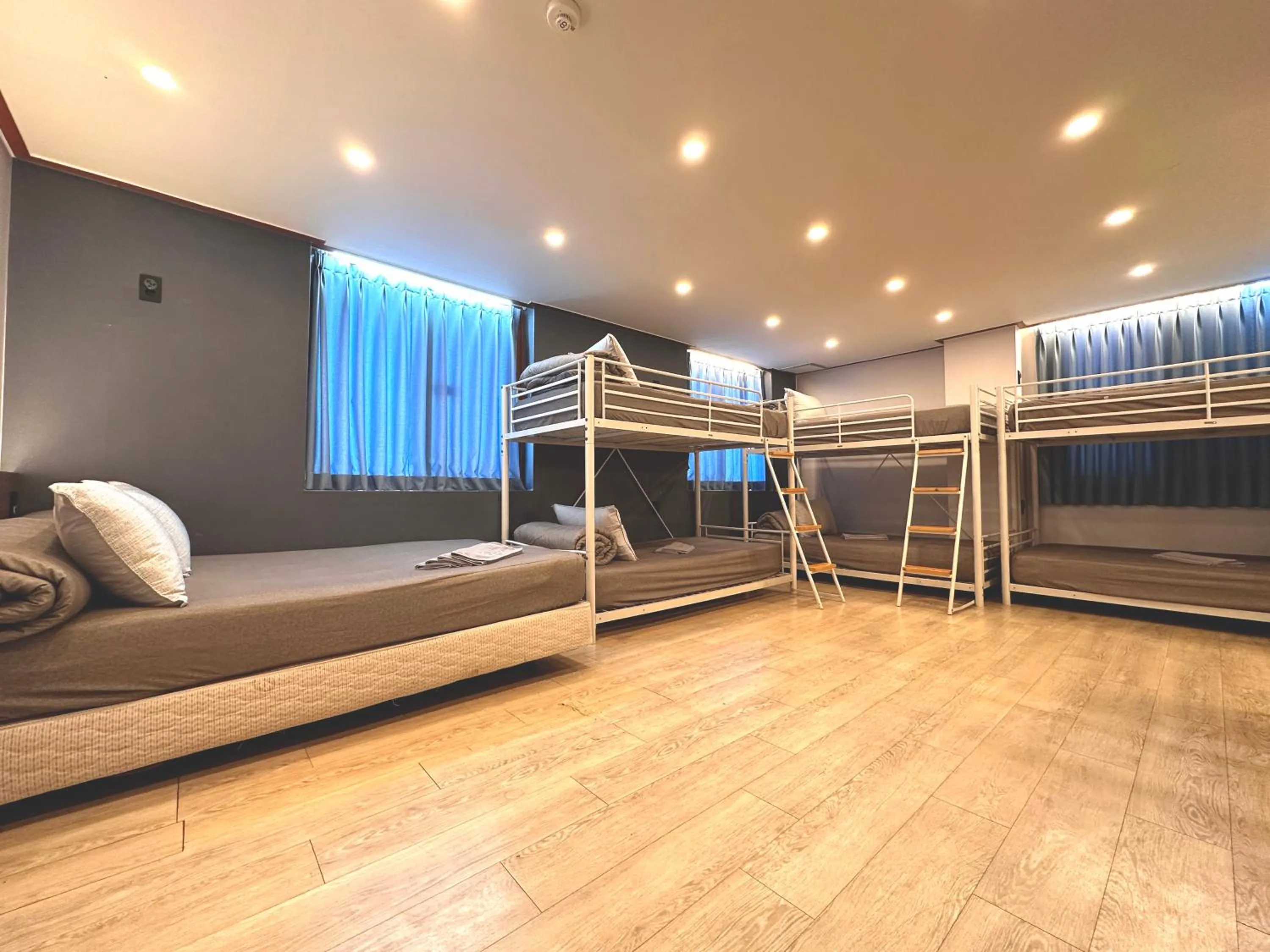 Bed in OYO Rooftop Hostel