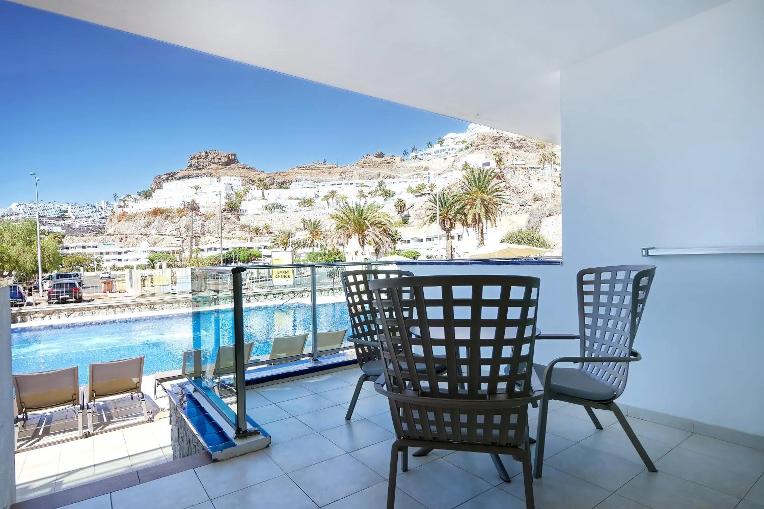 Balcony/Terrace in Morasol Suites