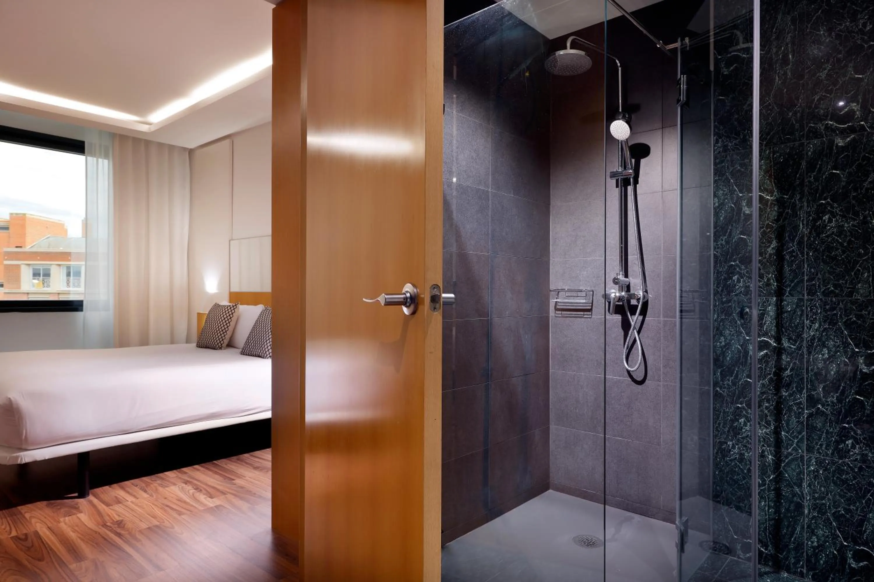 Shower, Bed in Hotel SB Icaria