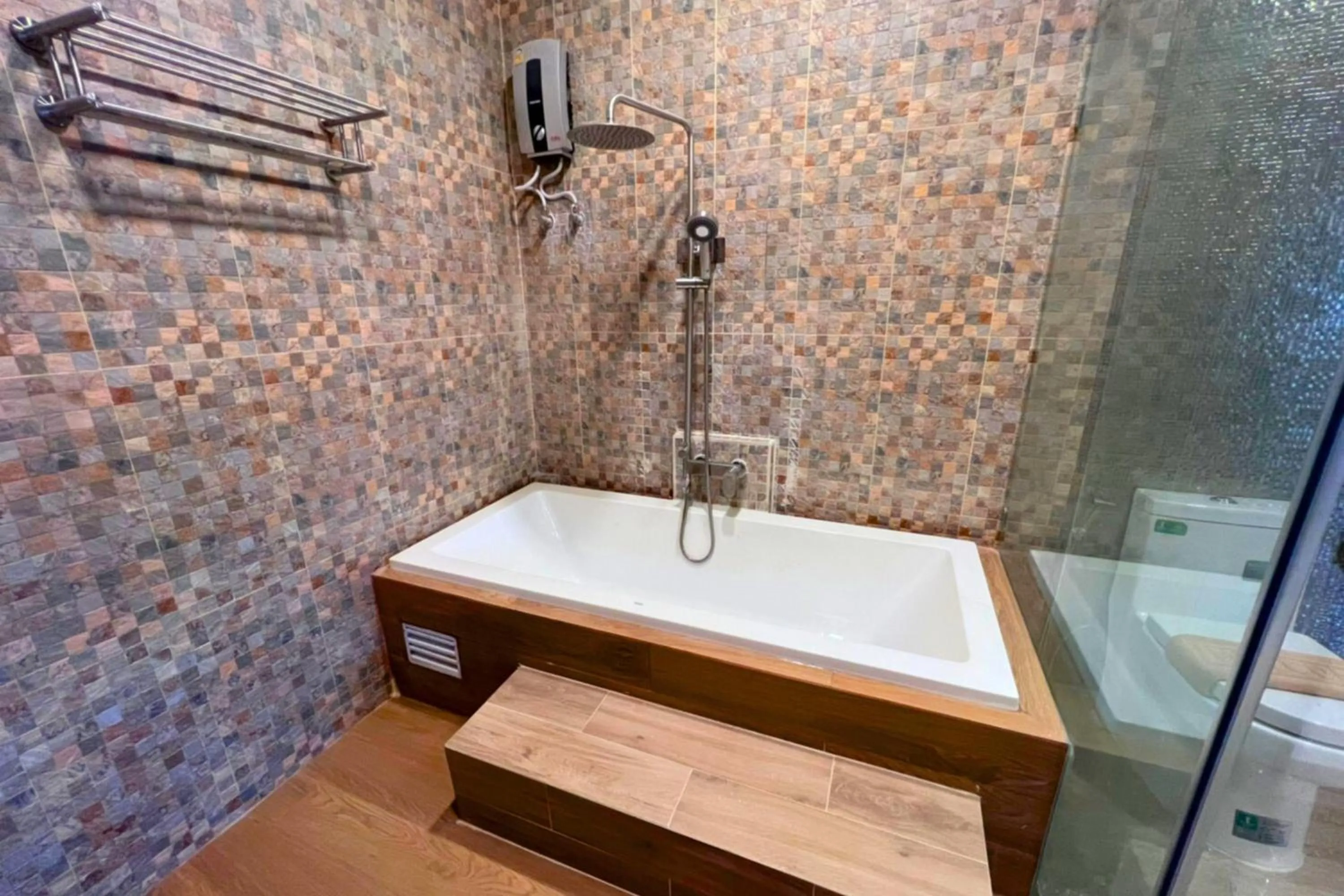 Bathroom in The Lodge Pattaya