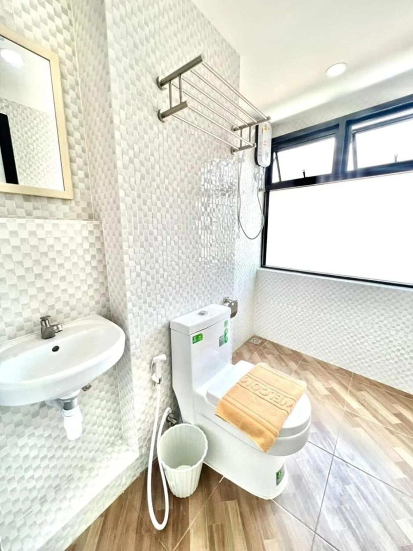 Bathroom in The Lodge Pattaya