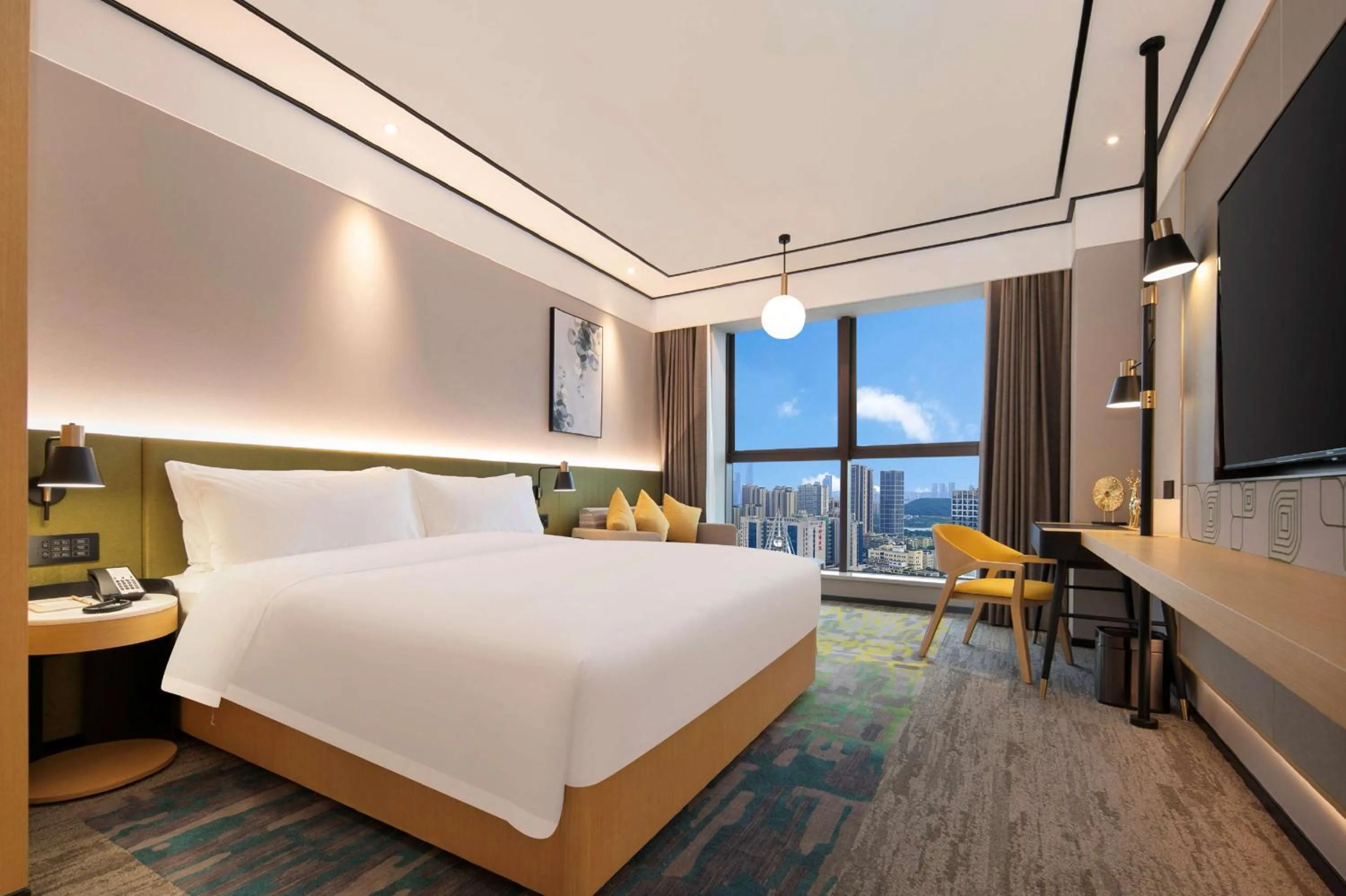 Photo of the whole room, Bed in Hilton Garden Inn Changsha Yuelu