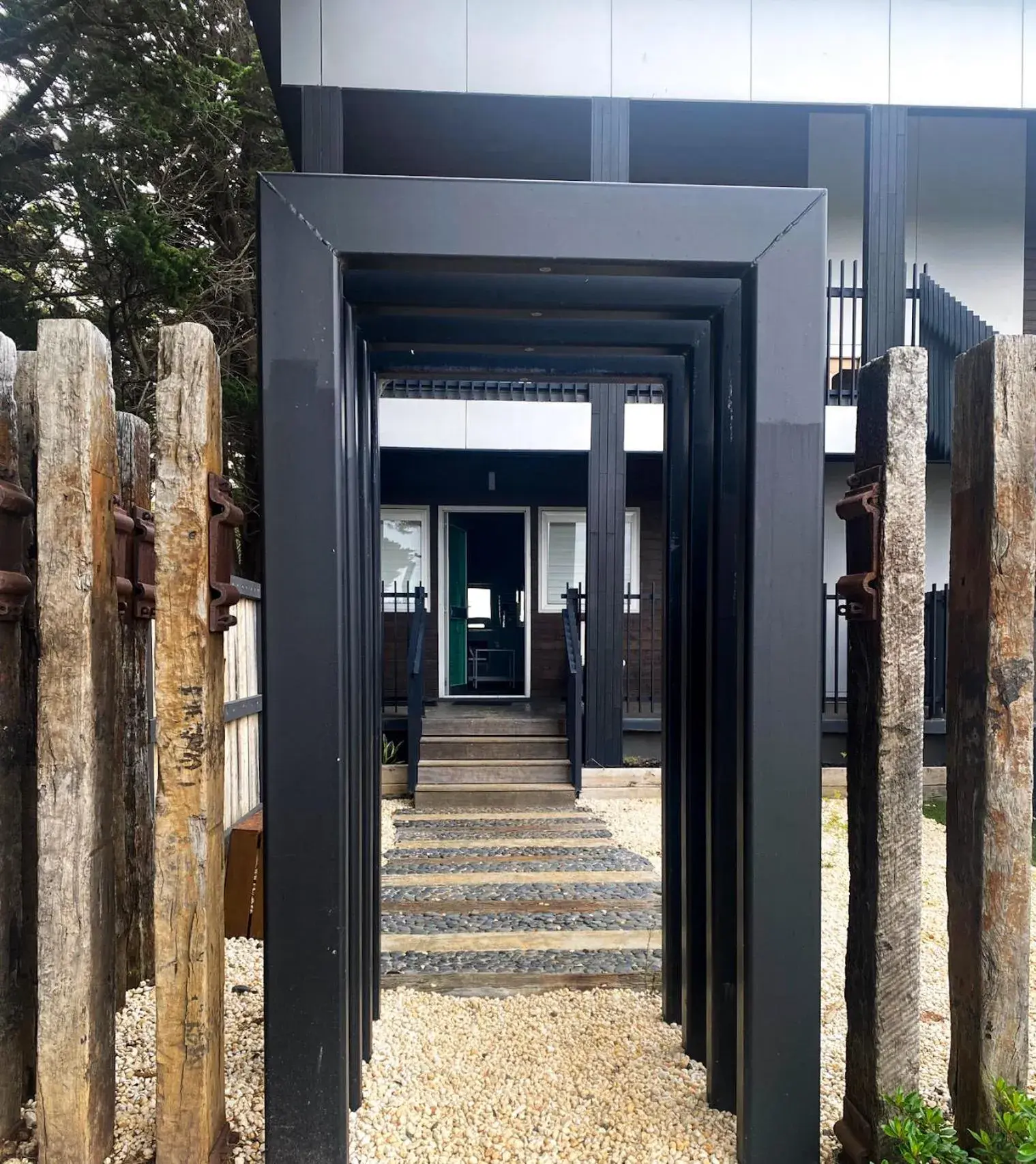 One-Bedroom Apartment in The Sea Pavilions One-Bedroom Apartment in The Sea Pavilions