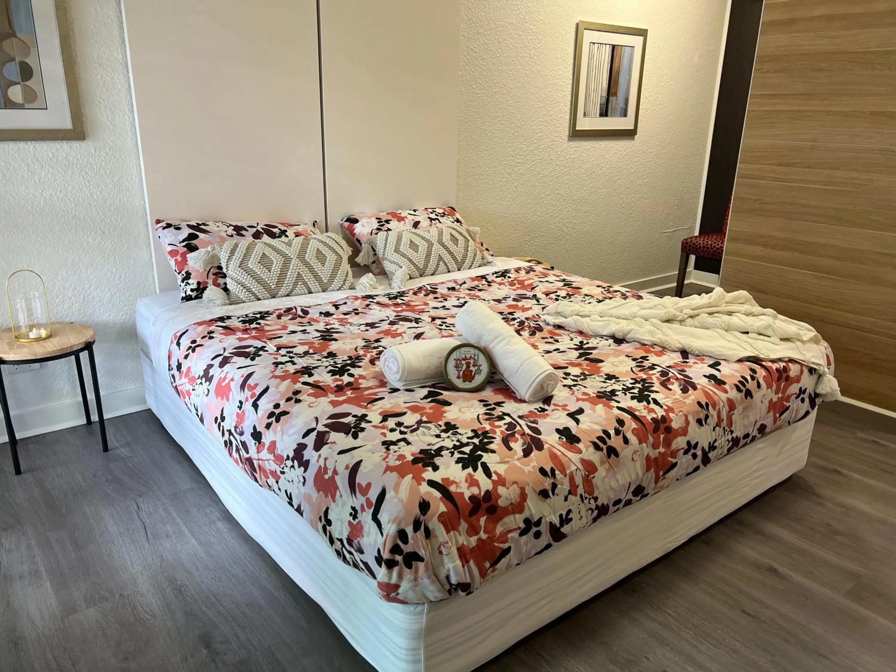 Bed in The Sea Pavilions