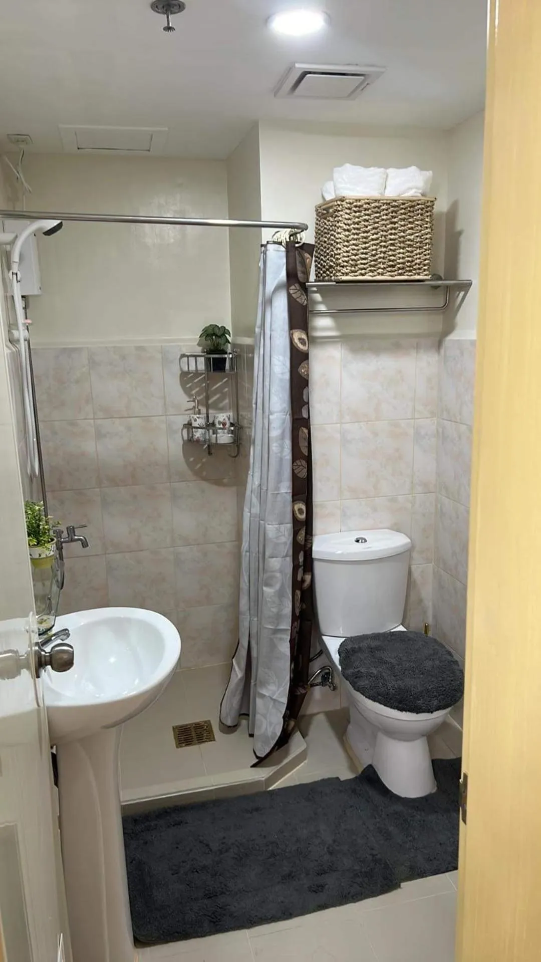 Bathroom in 4th- Sea View of Seawind Condominium