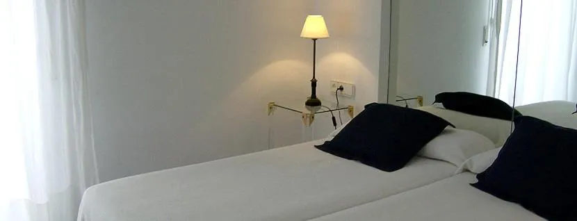 Bed in Hotel Suites Albayzin Del Mar