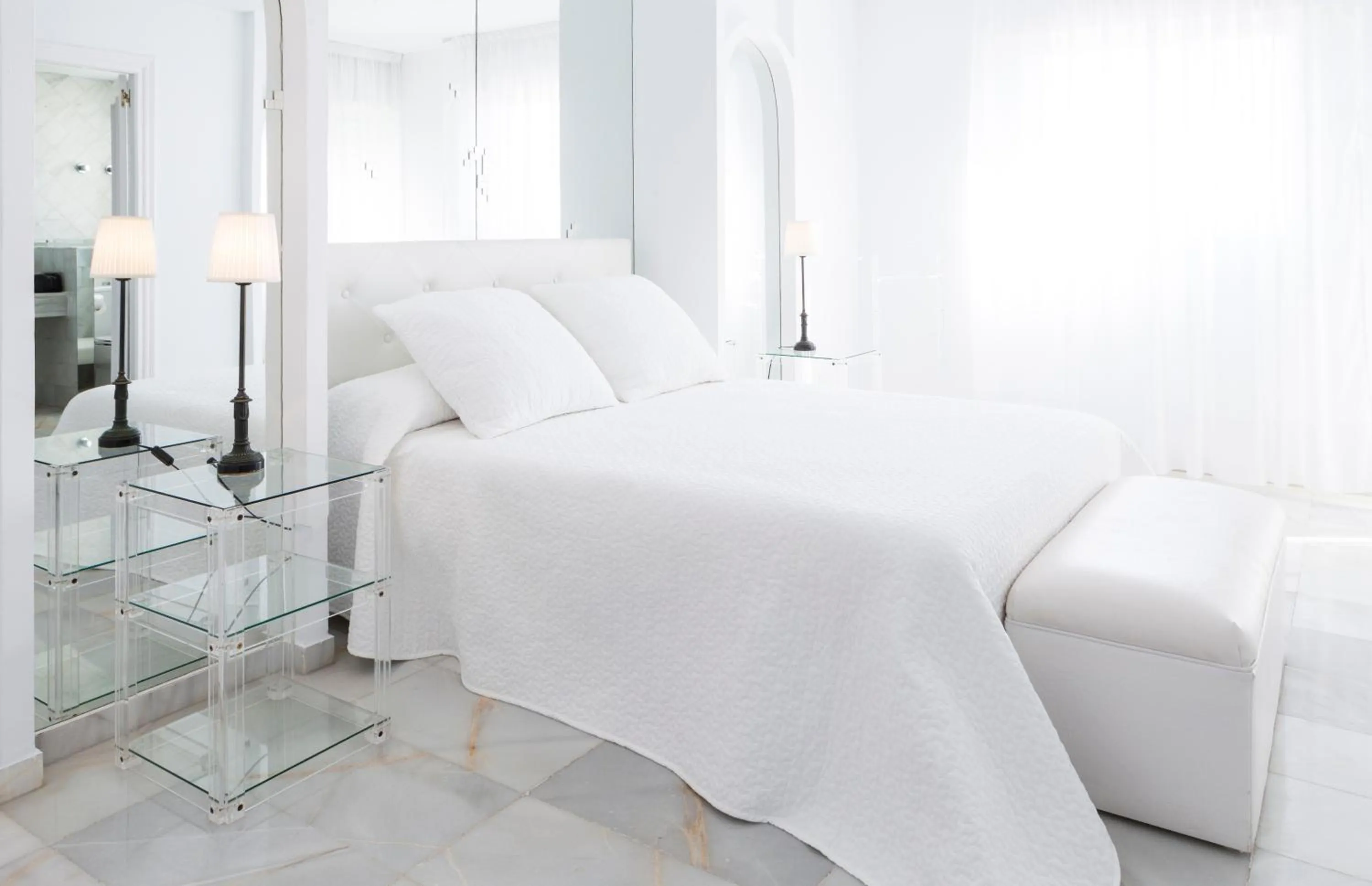 Bed in Hotel Suites Albayzin Del Mar