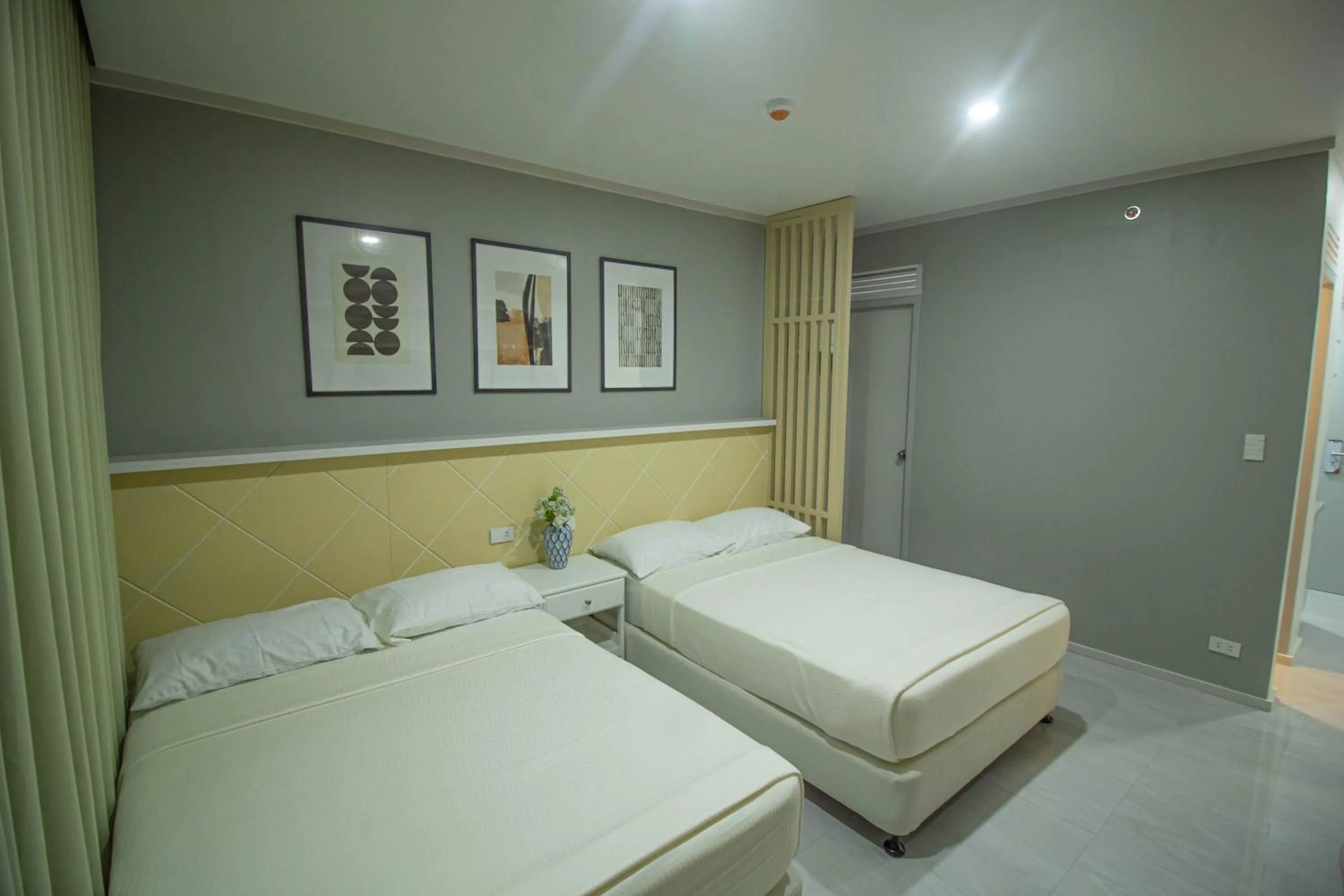 Bed in Twin Hearts Residences 1