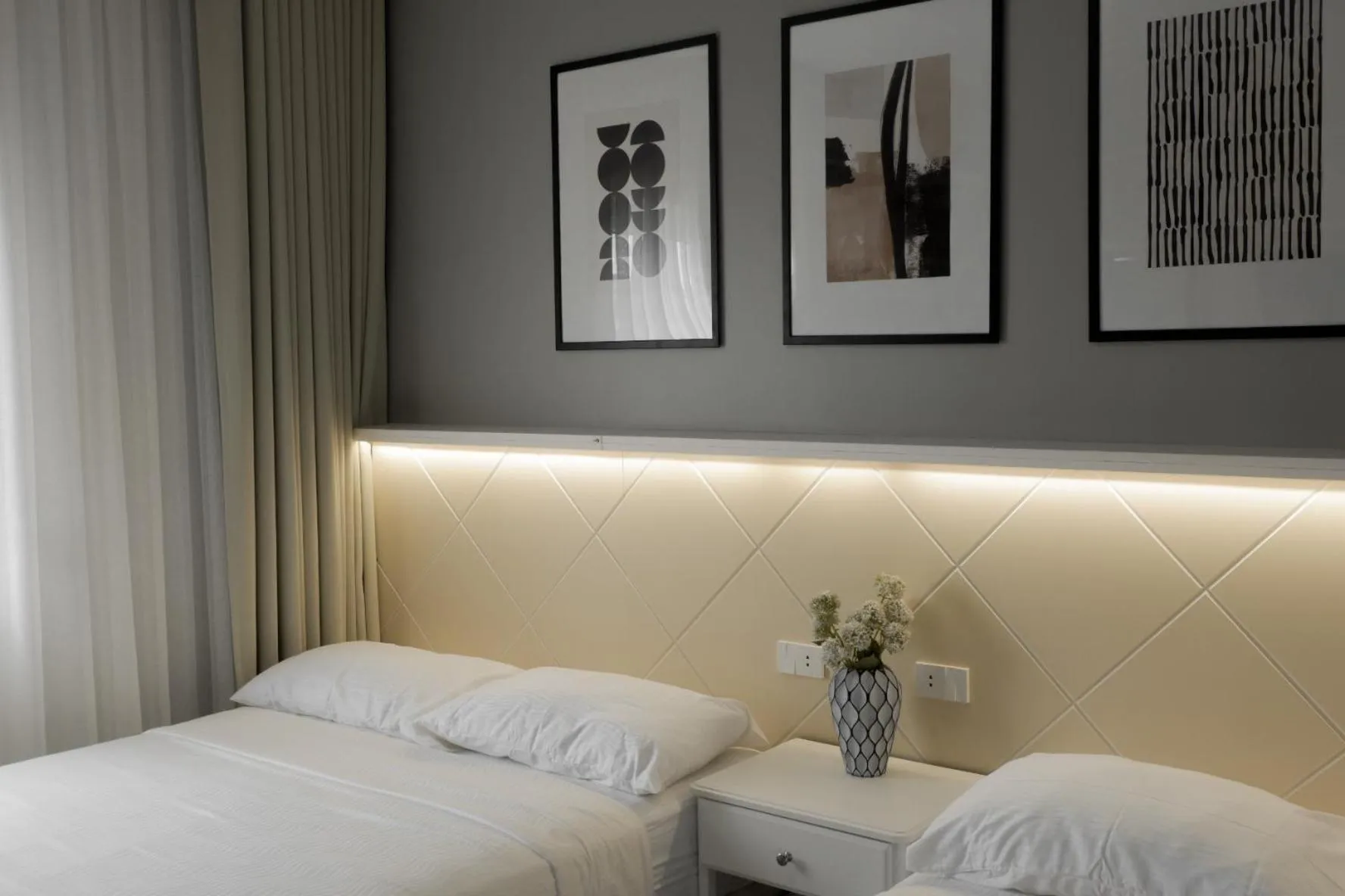 Bed in Twin Hearts Residences 1