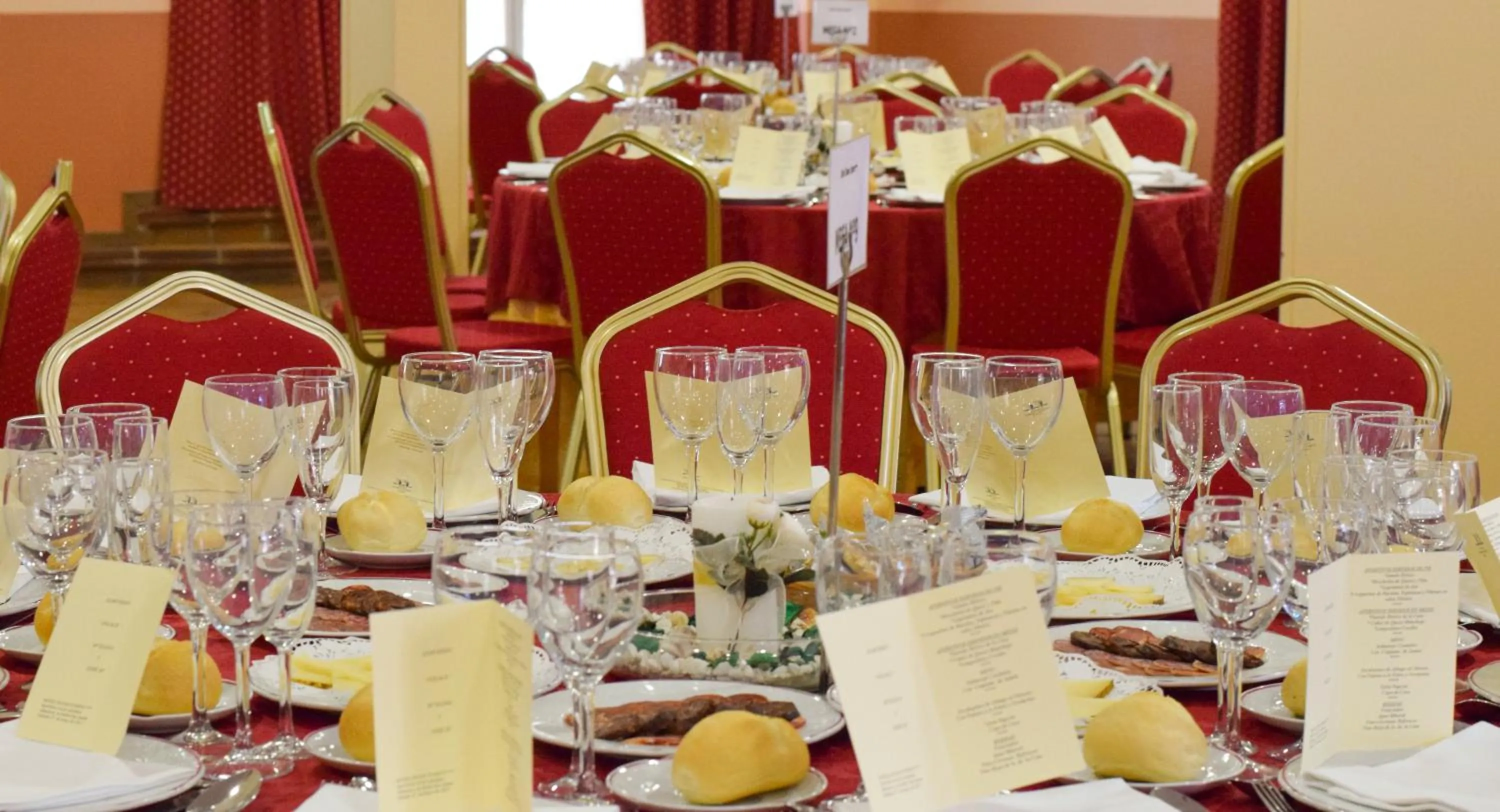 Dining area in Hotel Dunas Puerto